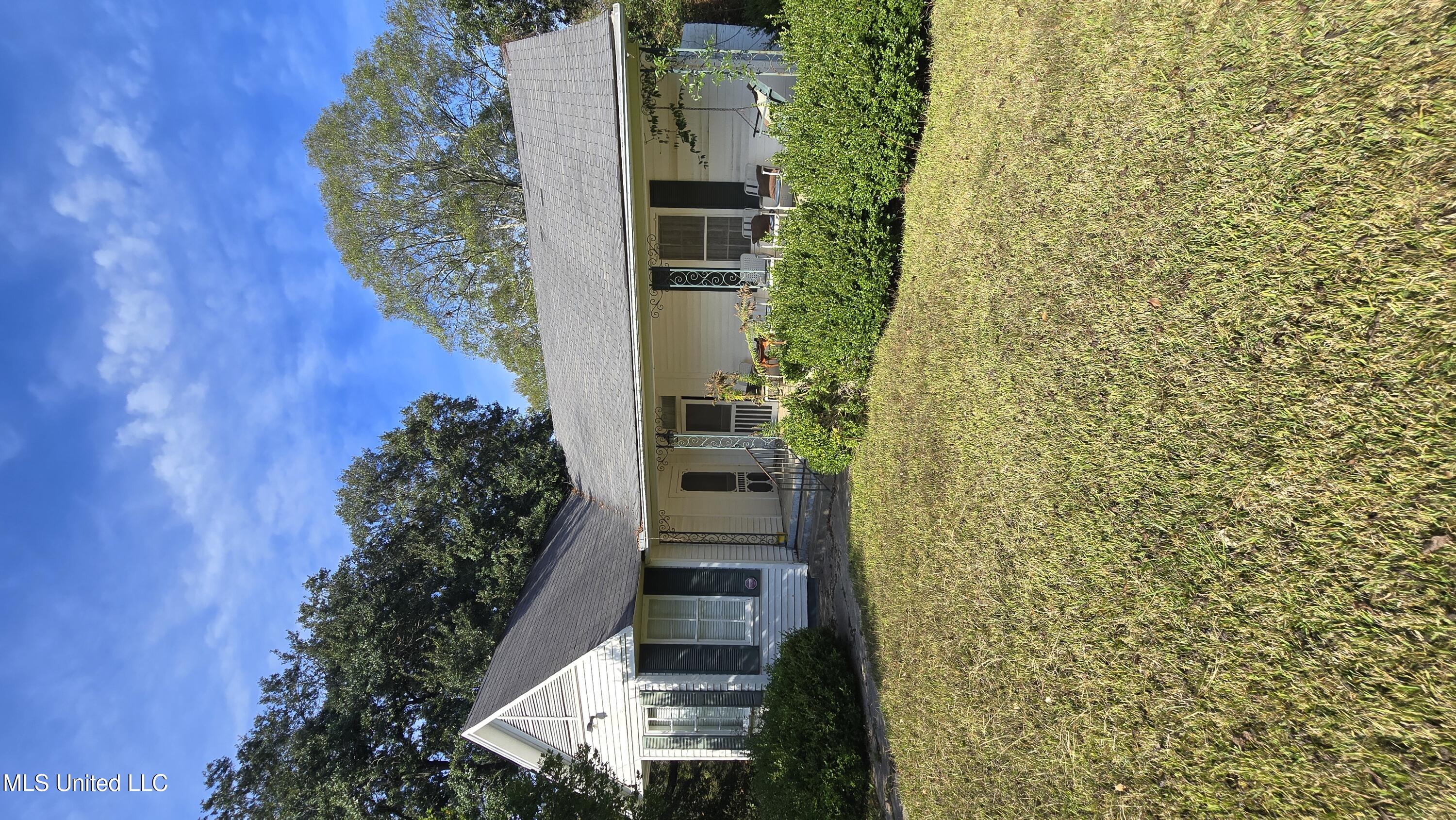 134 Dale Drive Property Photo 1