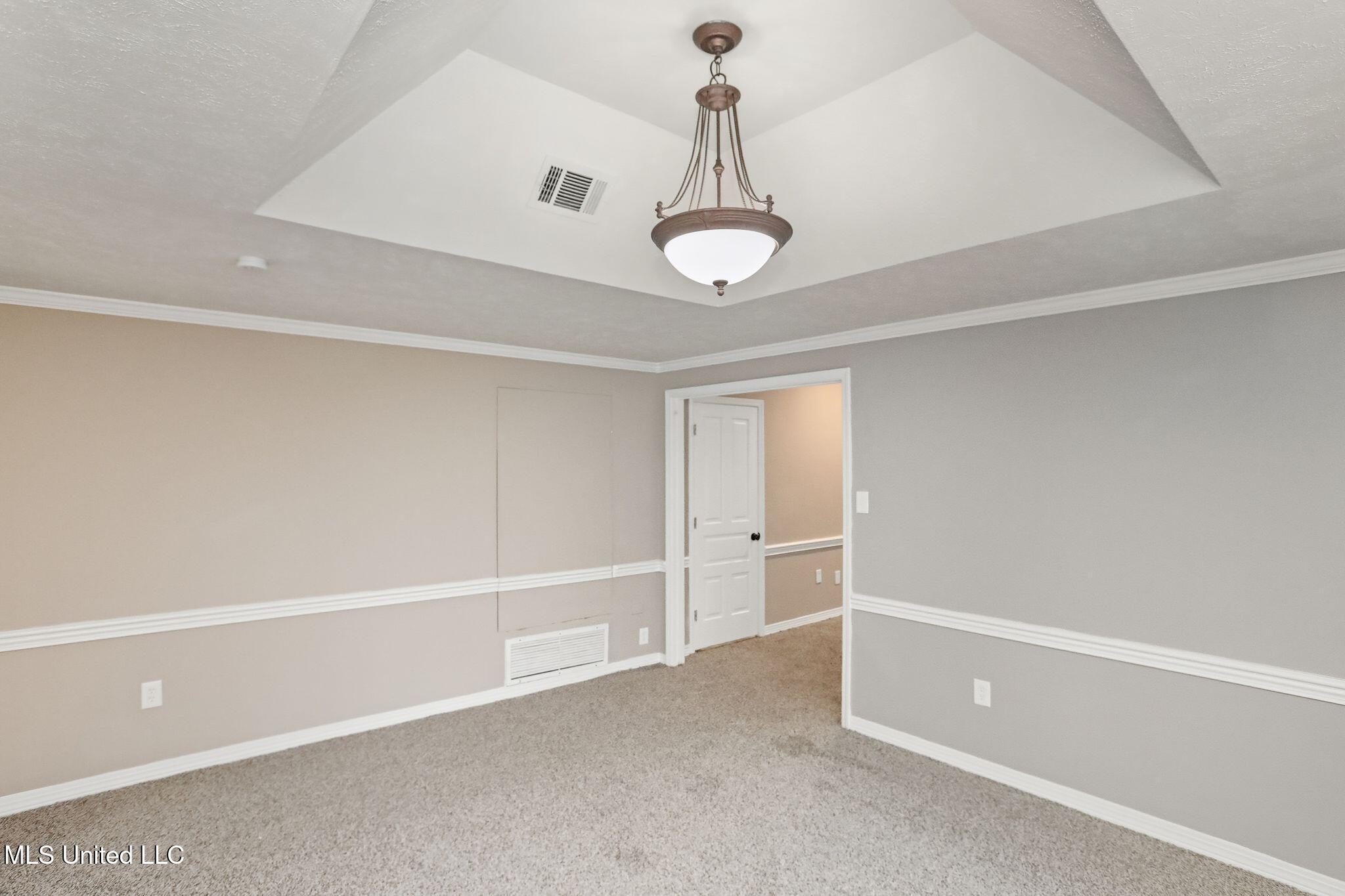 3527 Edmar Place Property Photo 9