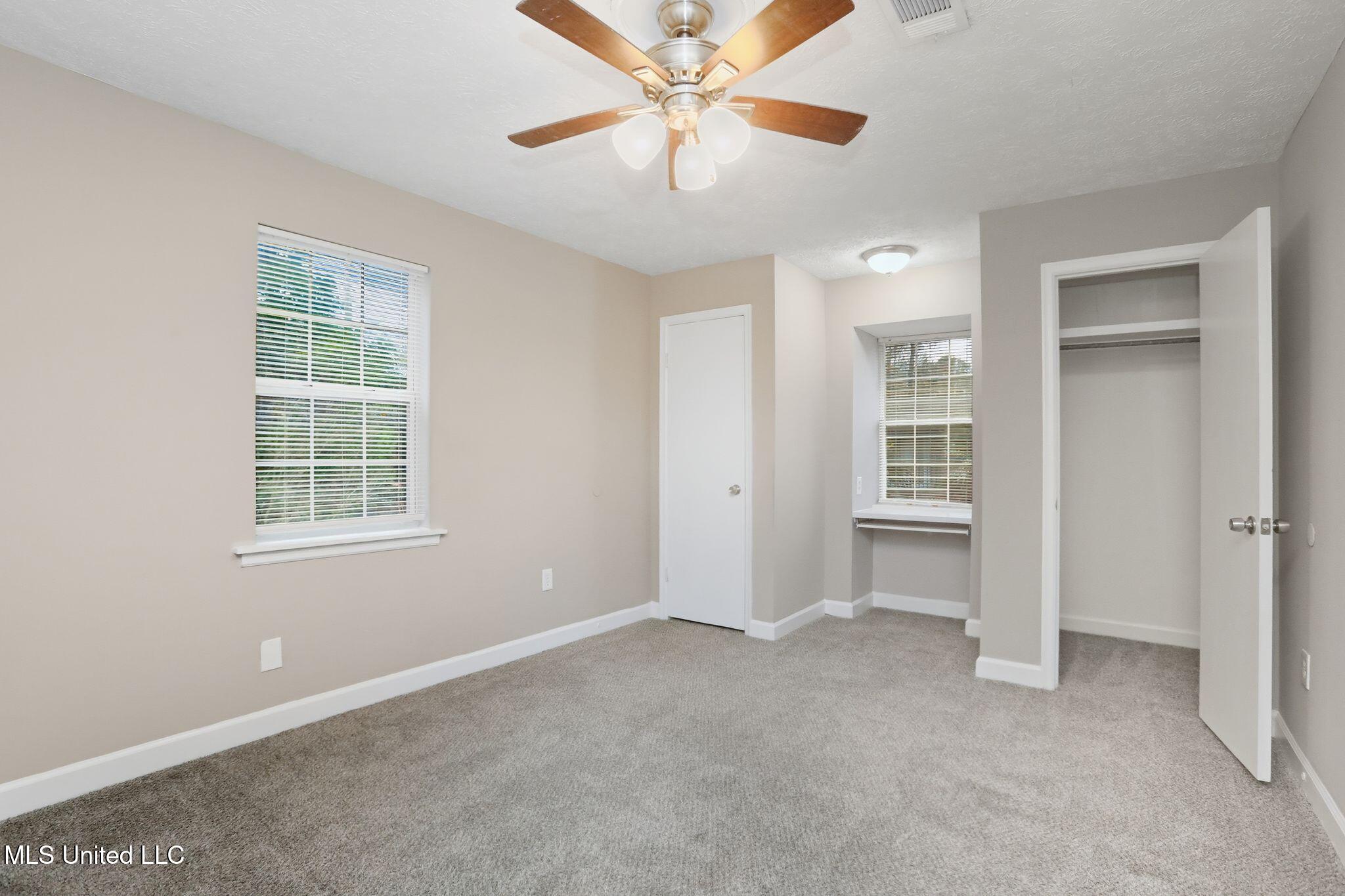 3527 Edmar Place Property Photo 32