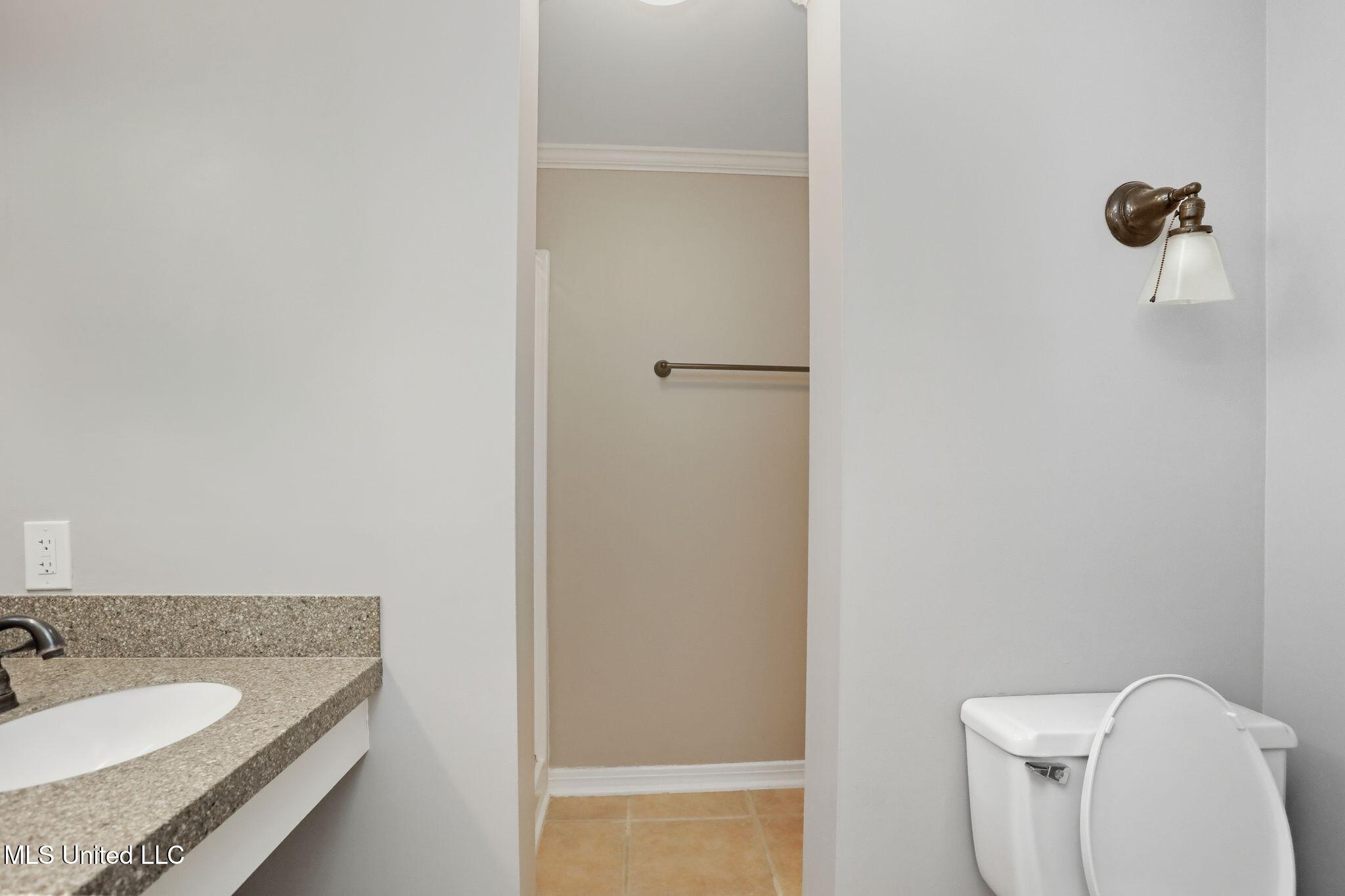 3527 Edmar Place Property Photo 39