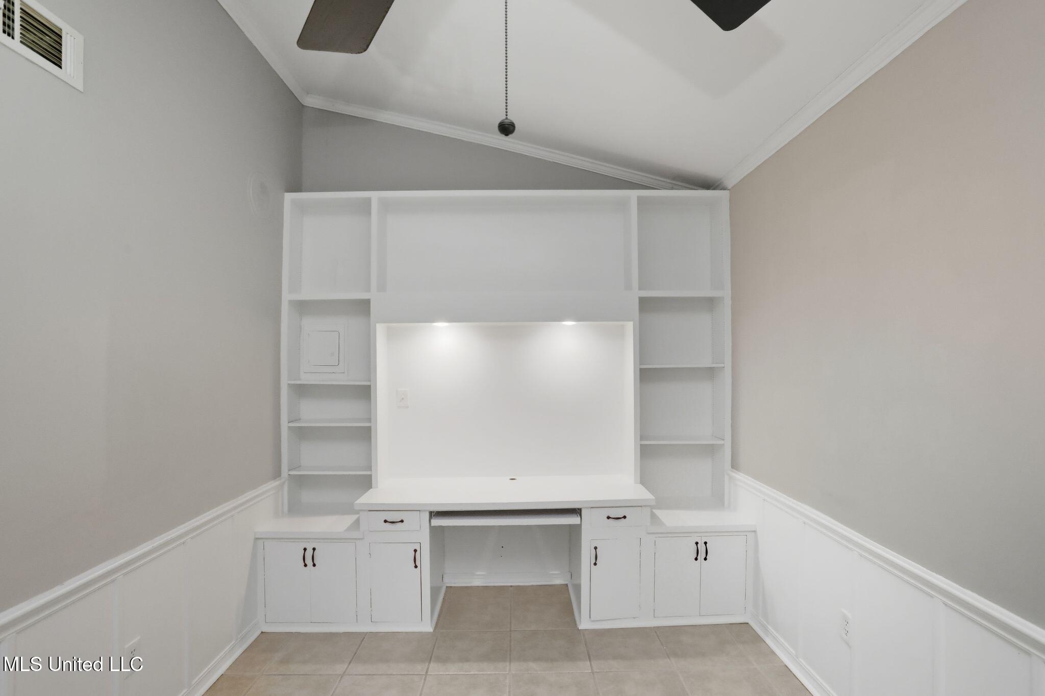 3527 Edmar Place Property Photo 49