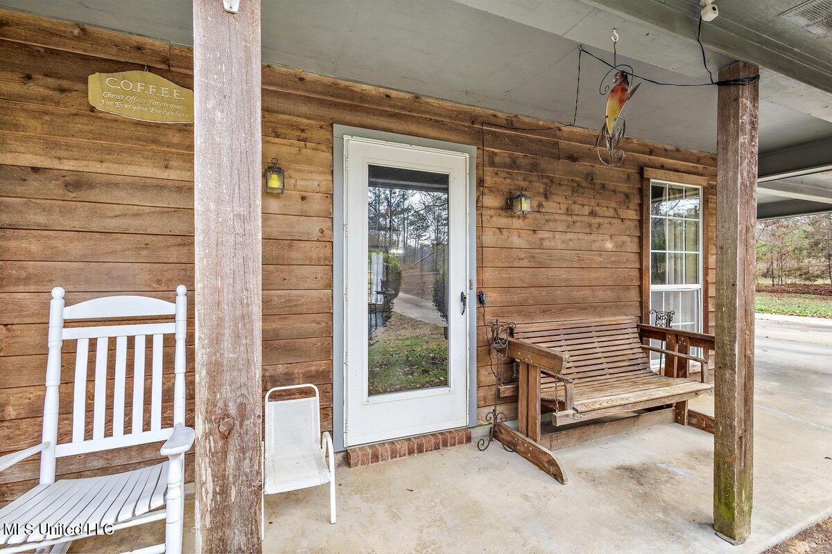 1408 Dunn Road Property Photo 1