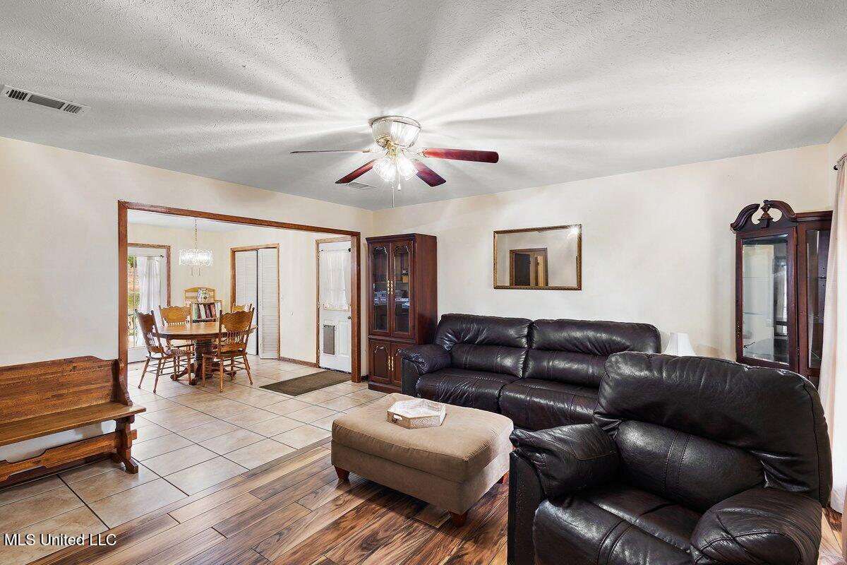 1408 Dunn Road Property Photo 5