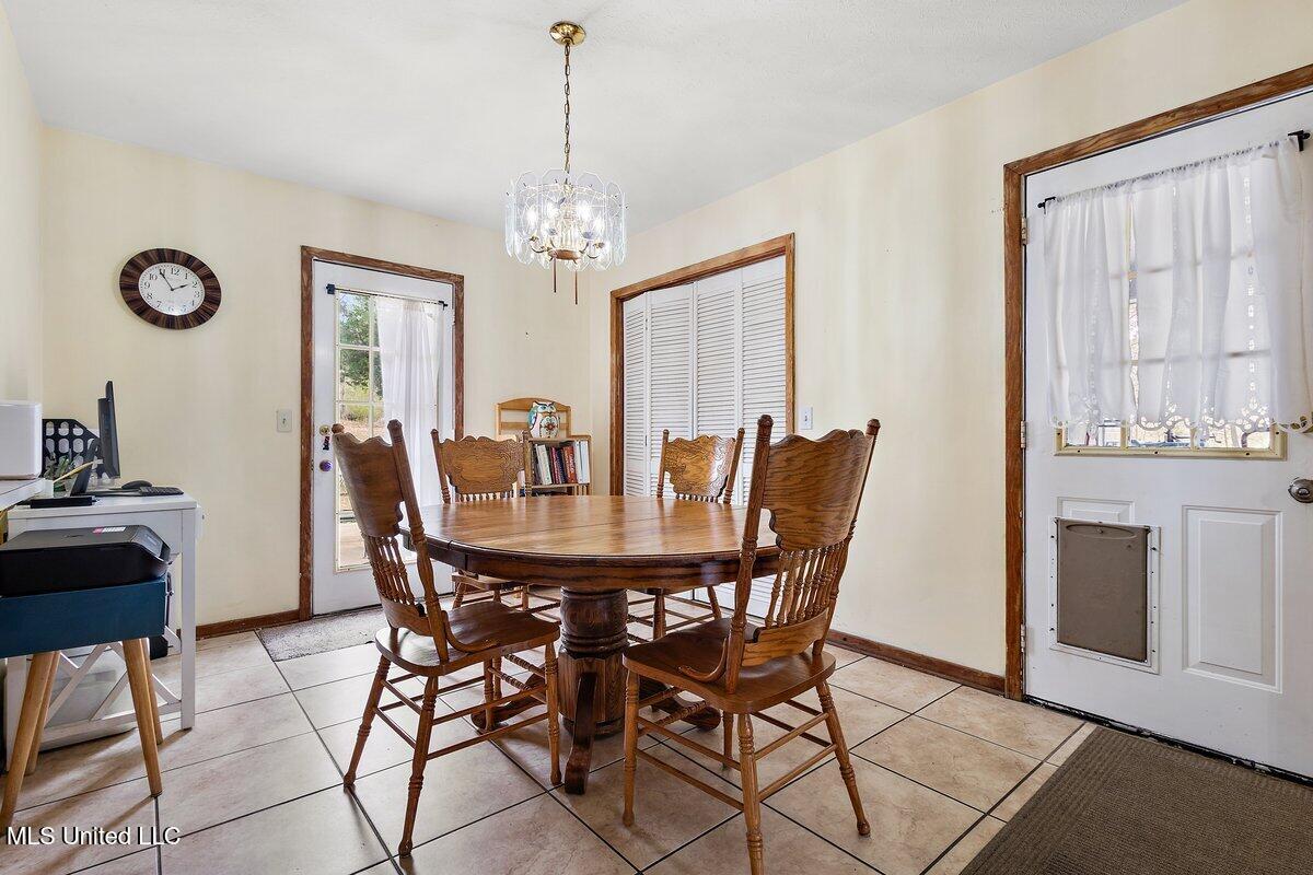 1408 Dunn Road Property Photo 7