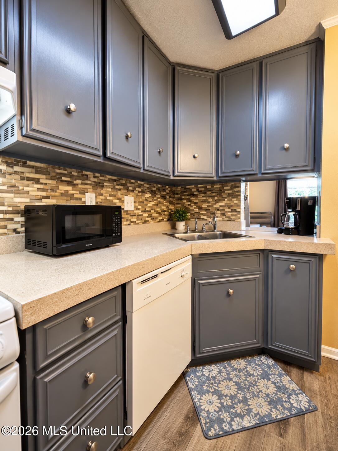 208 Lakeside Villa Property Photo 6
