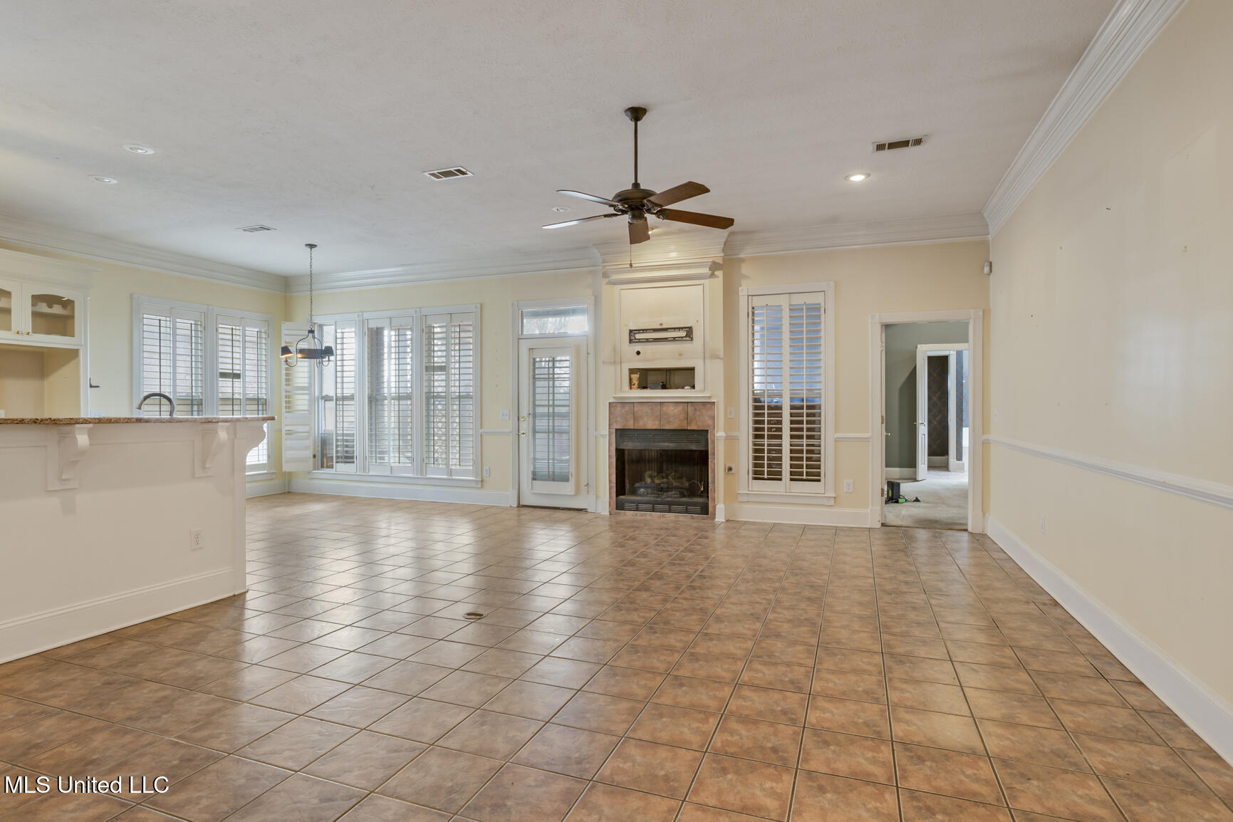 231 Garden Street Property Photo 4