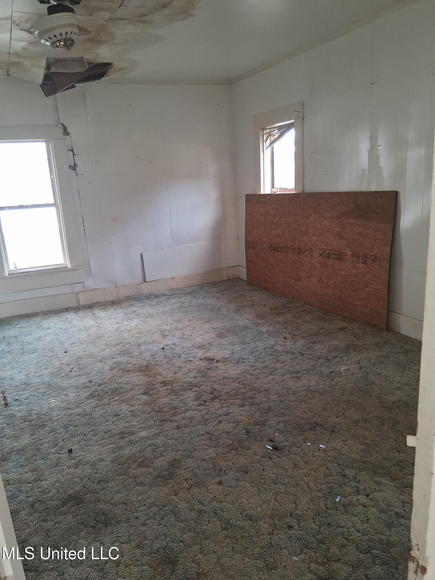 107 Cypress Street Property Photo 12