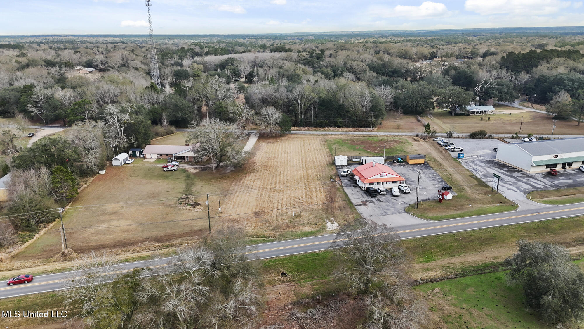 0000 Hwy 614 Highway Property Photo 2