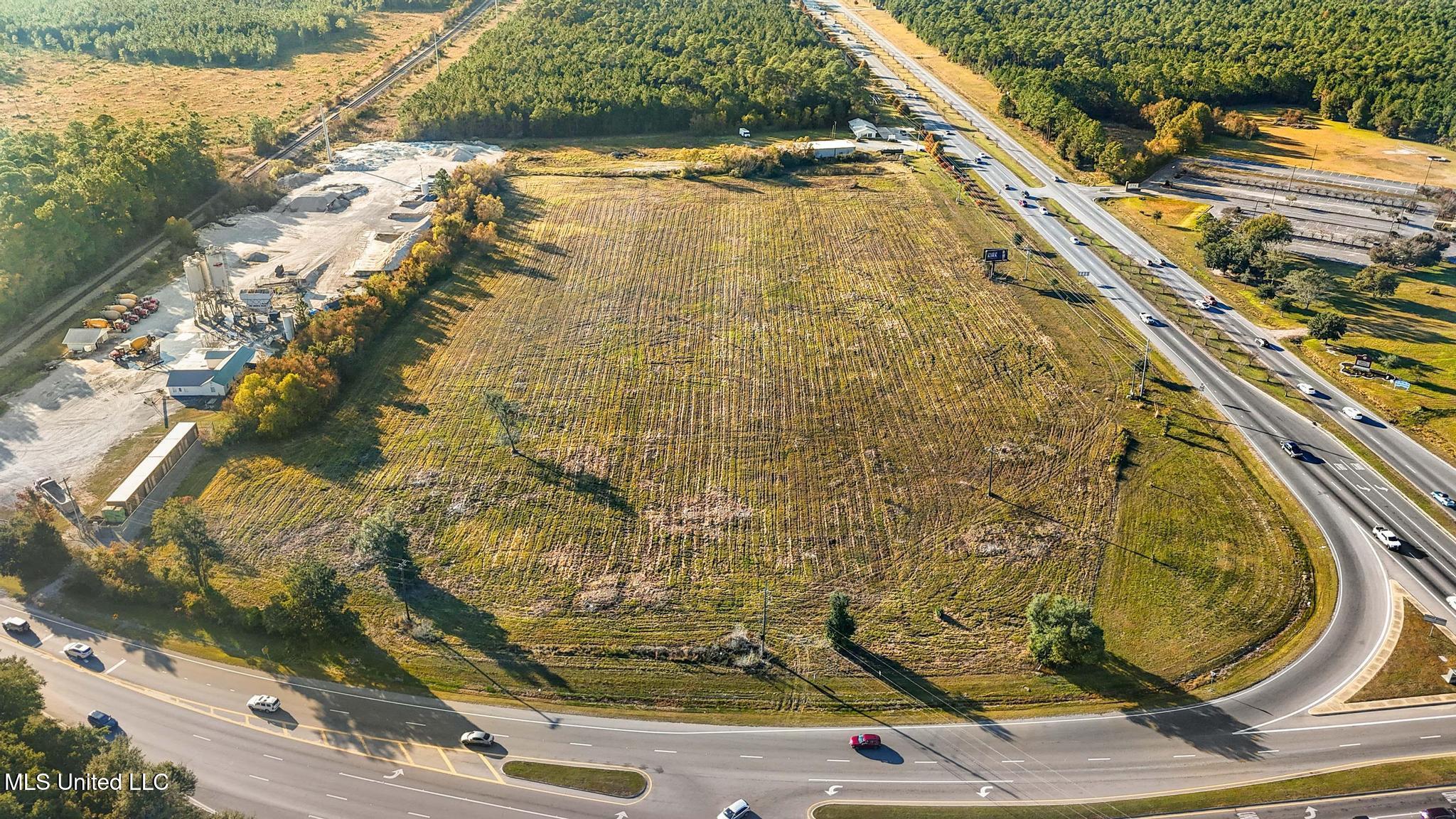 Hwy 57 Property Photo 1