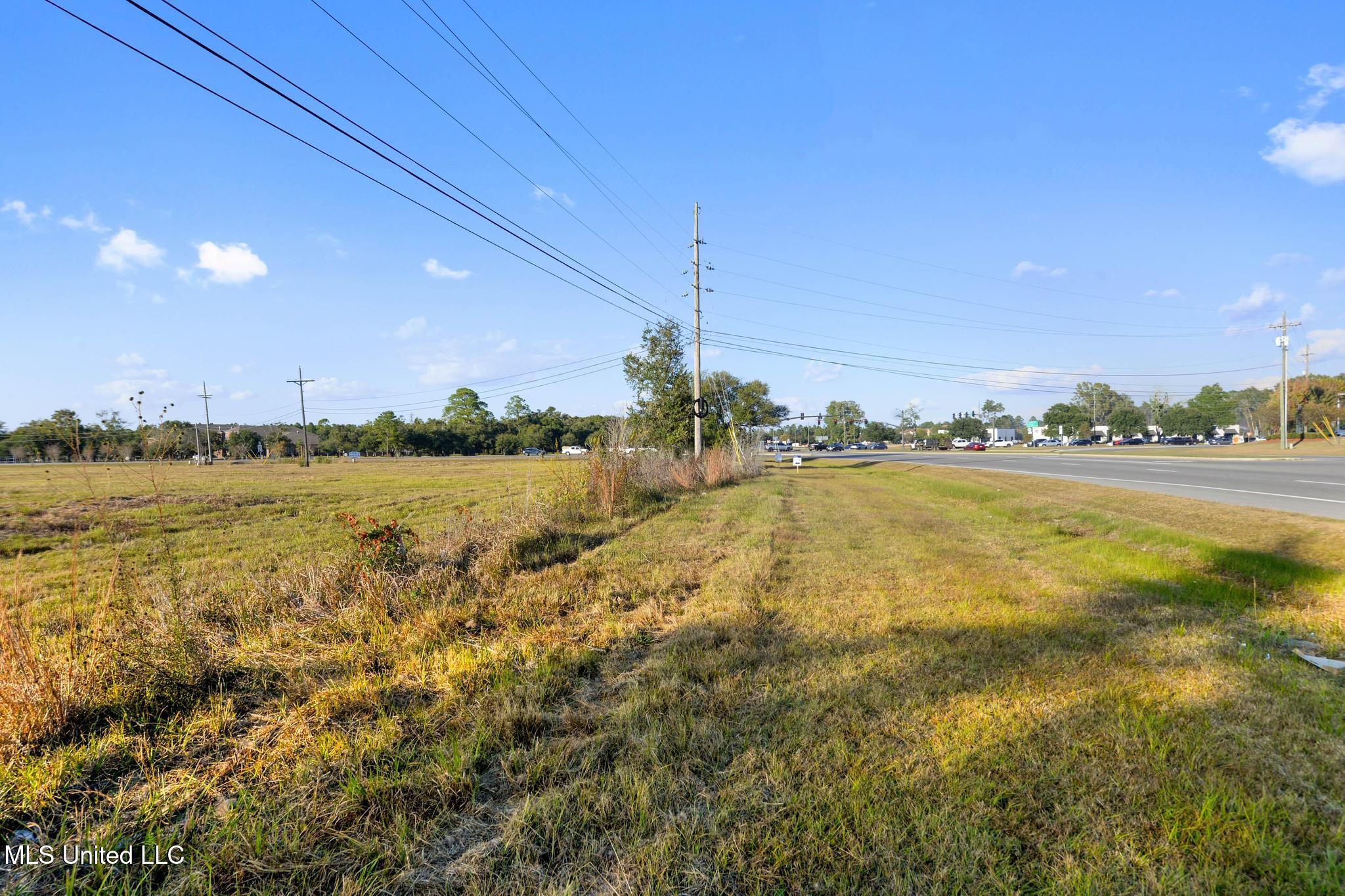 Hwy 57 Property Photo 13