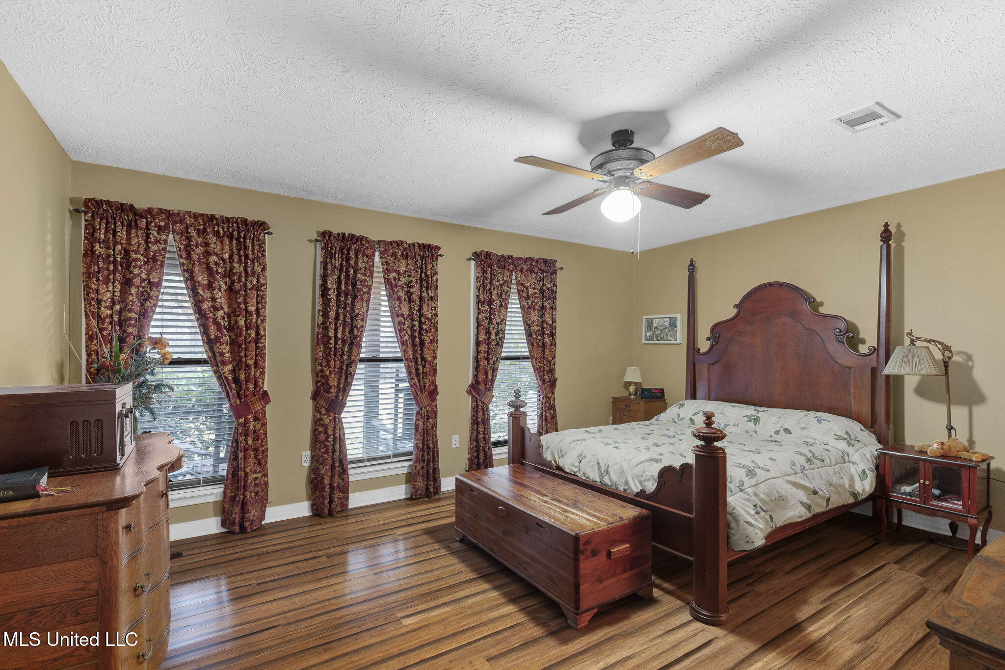 103 Wickstead Drive Property Photo 48