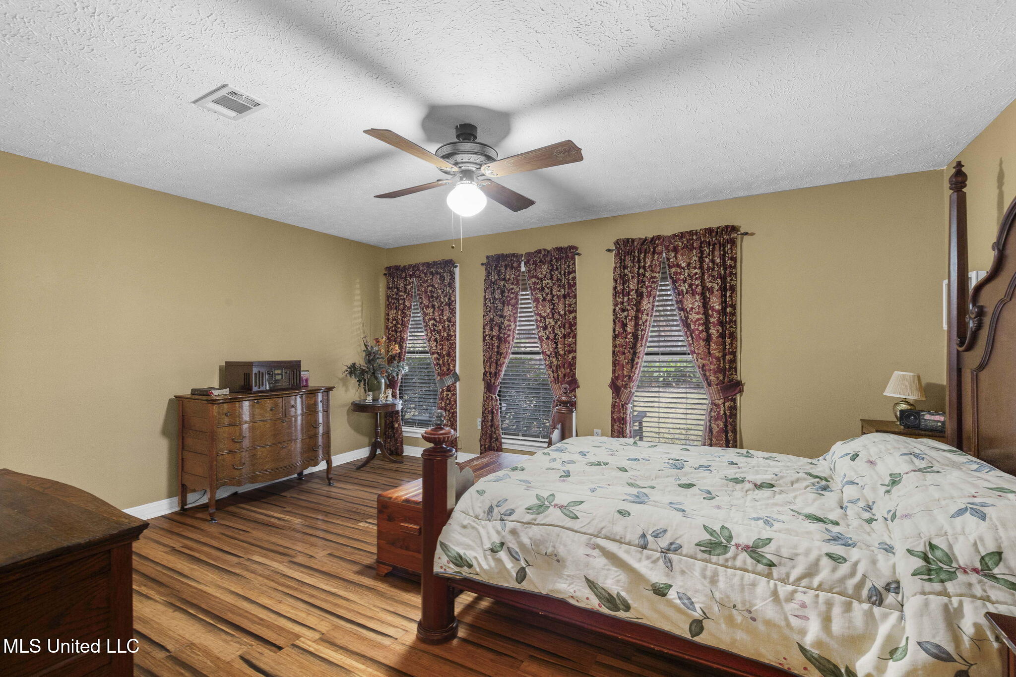 103 Wickstead Drive Property Photo 49