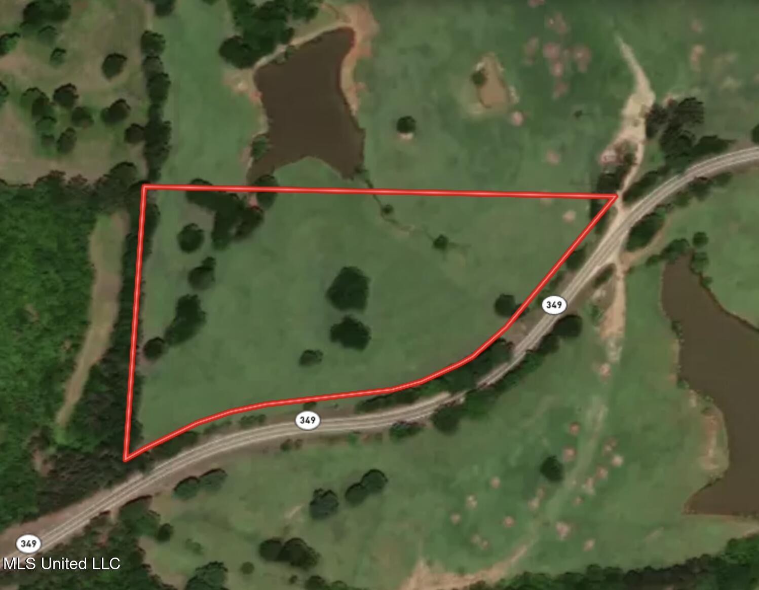 349 Highway Property Photo 2