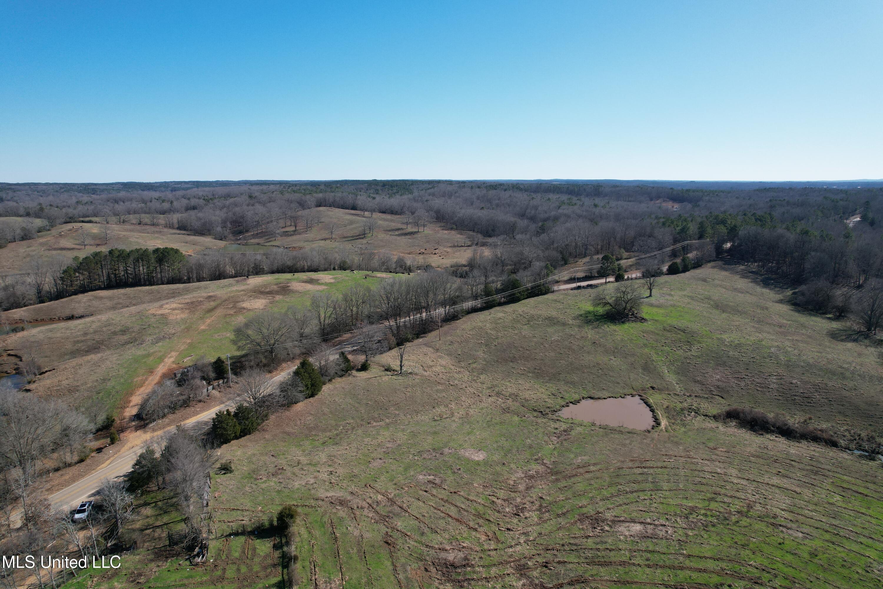 349 Highway Property Photo 6