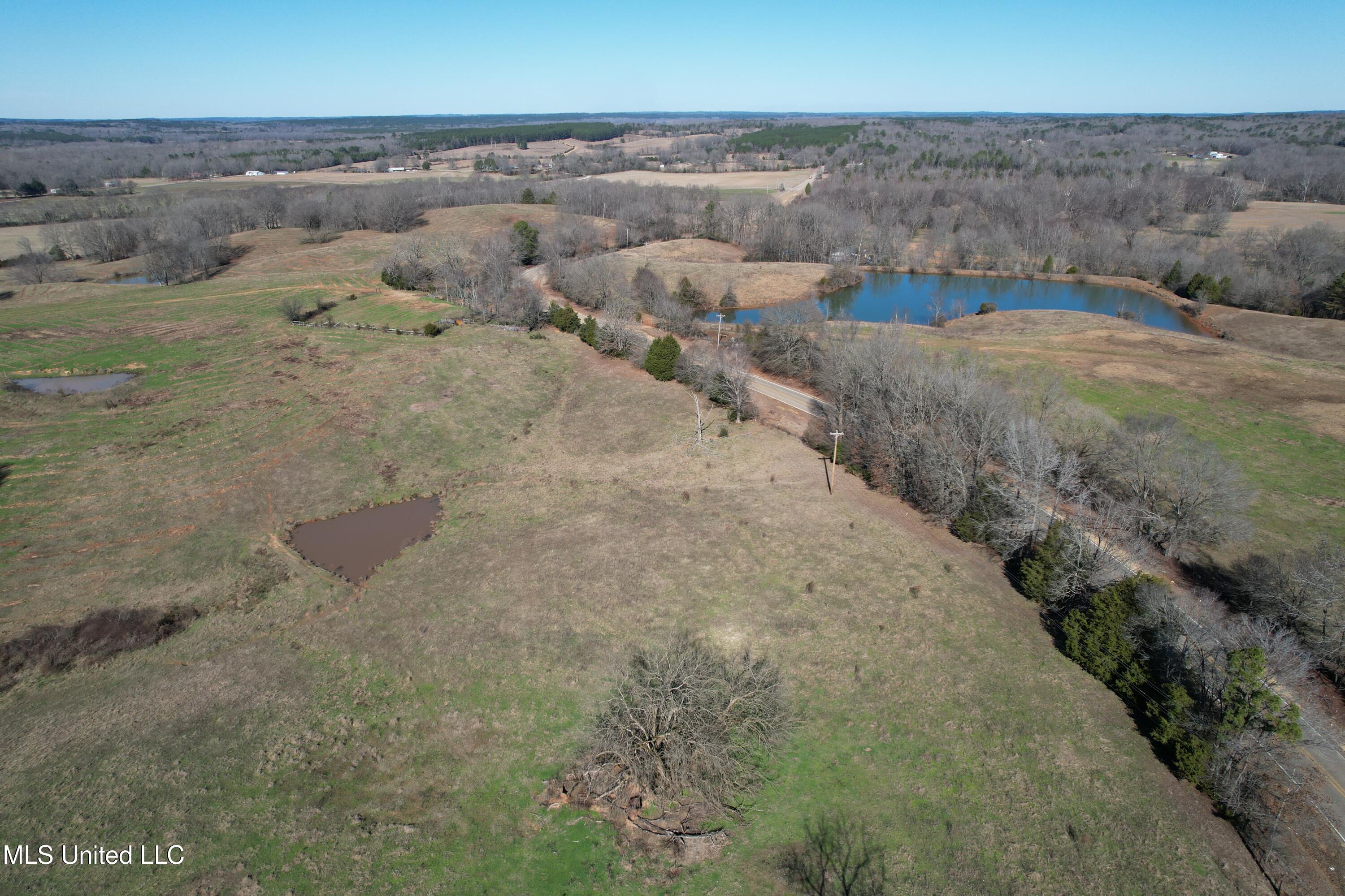 349 Highway Property Photo 9