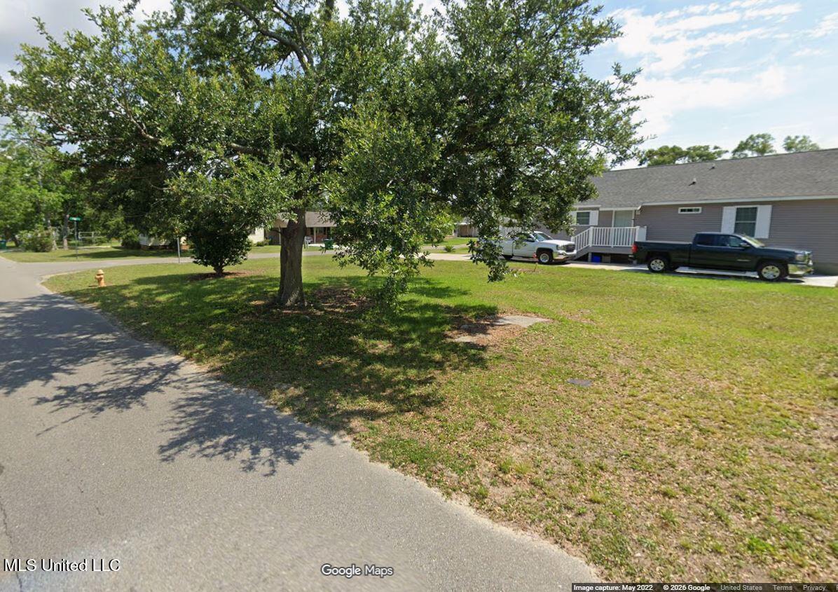 624 Fournier Avenue Property Photo 1