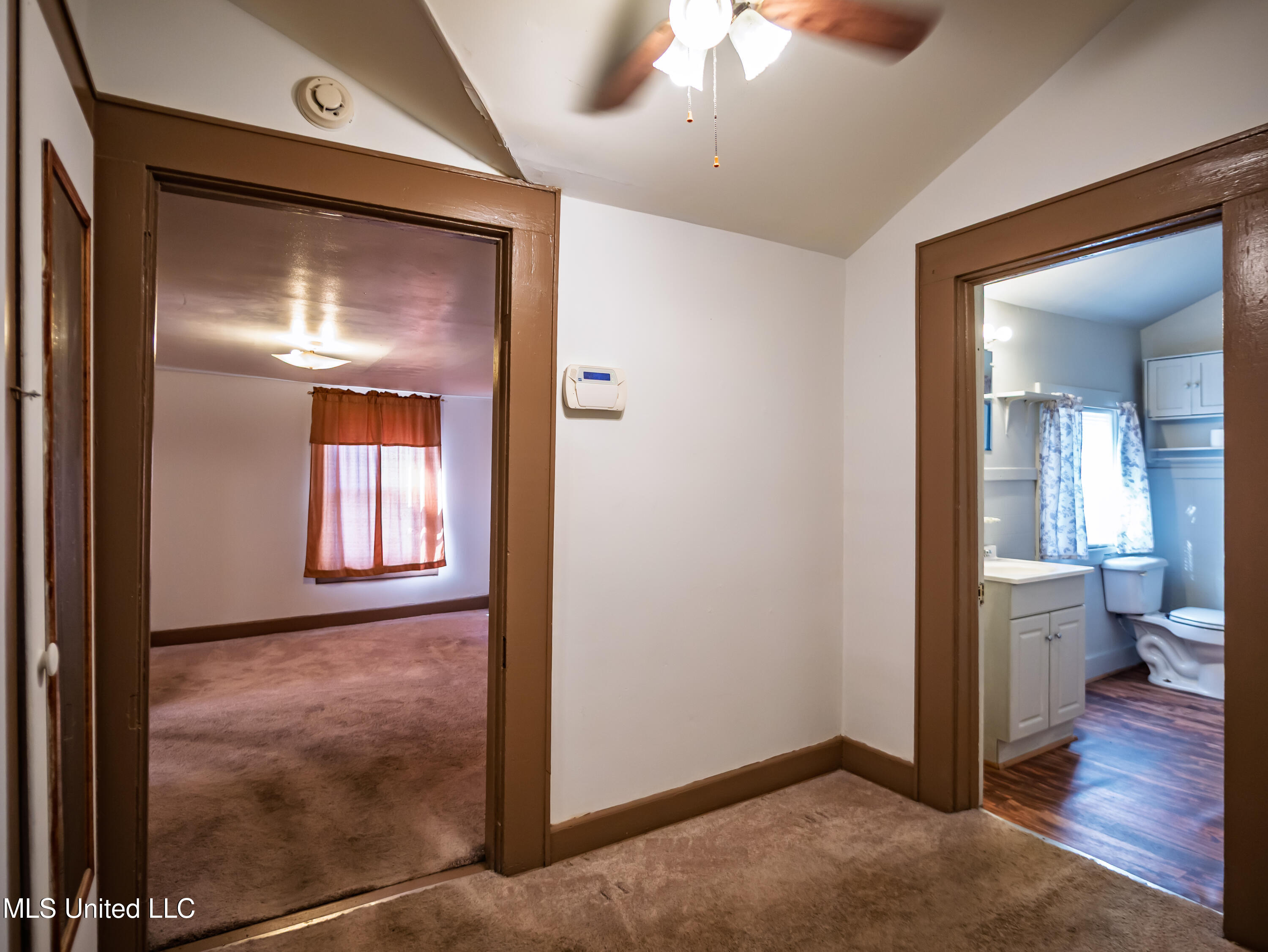 210 Eureka Street Property Photo 23