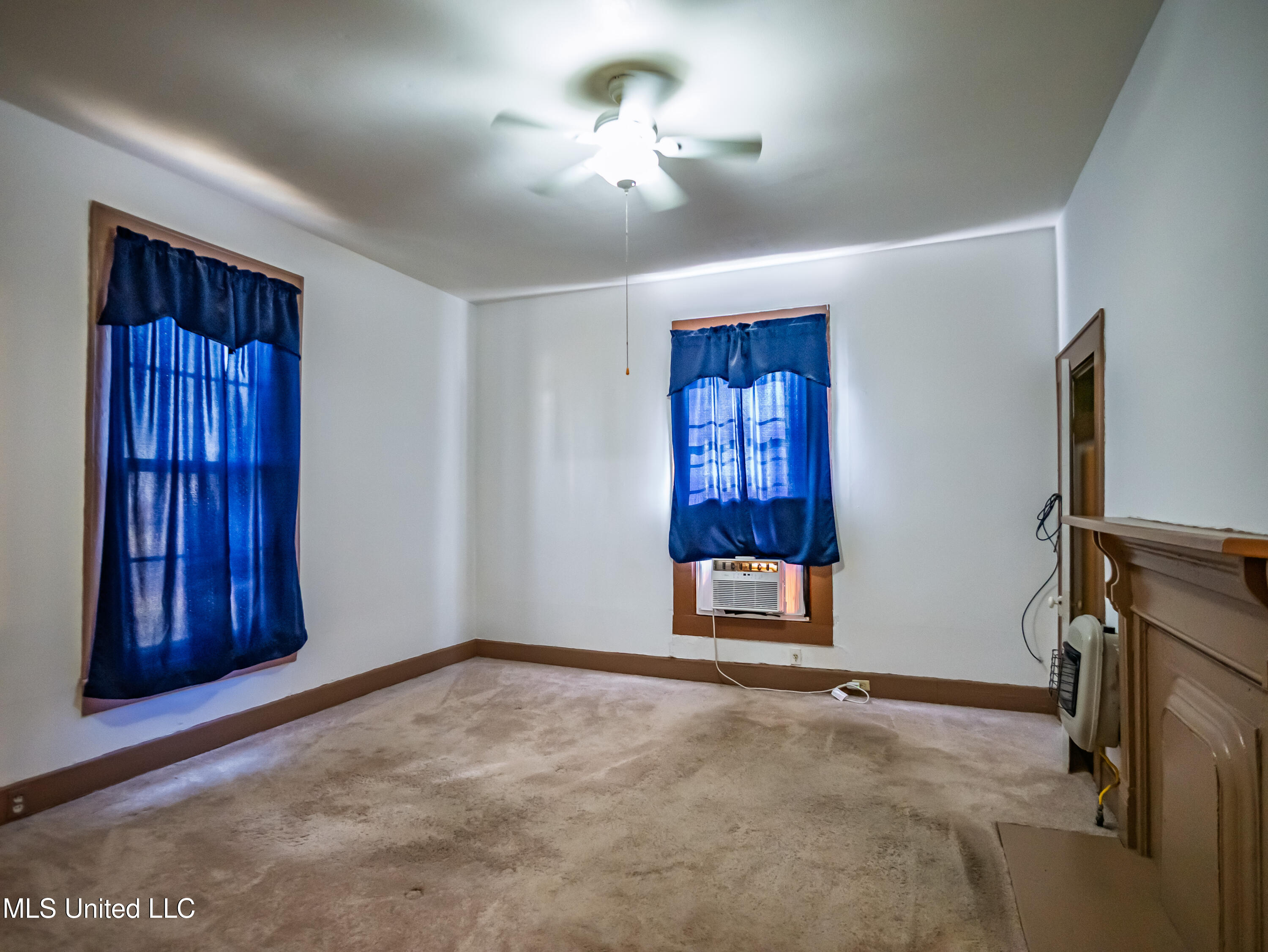 210 Eureka Street Property Photo 48