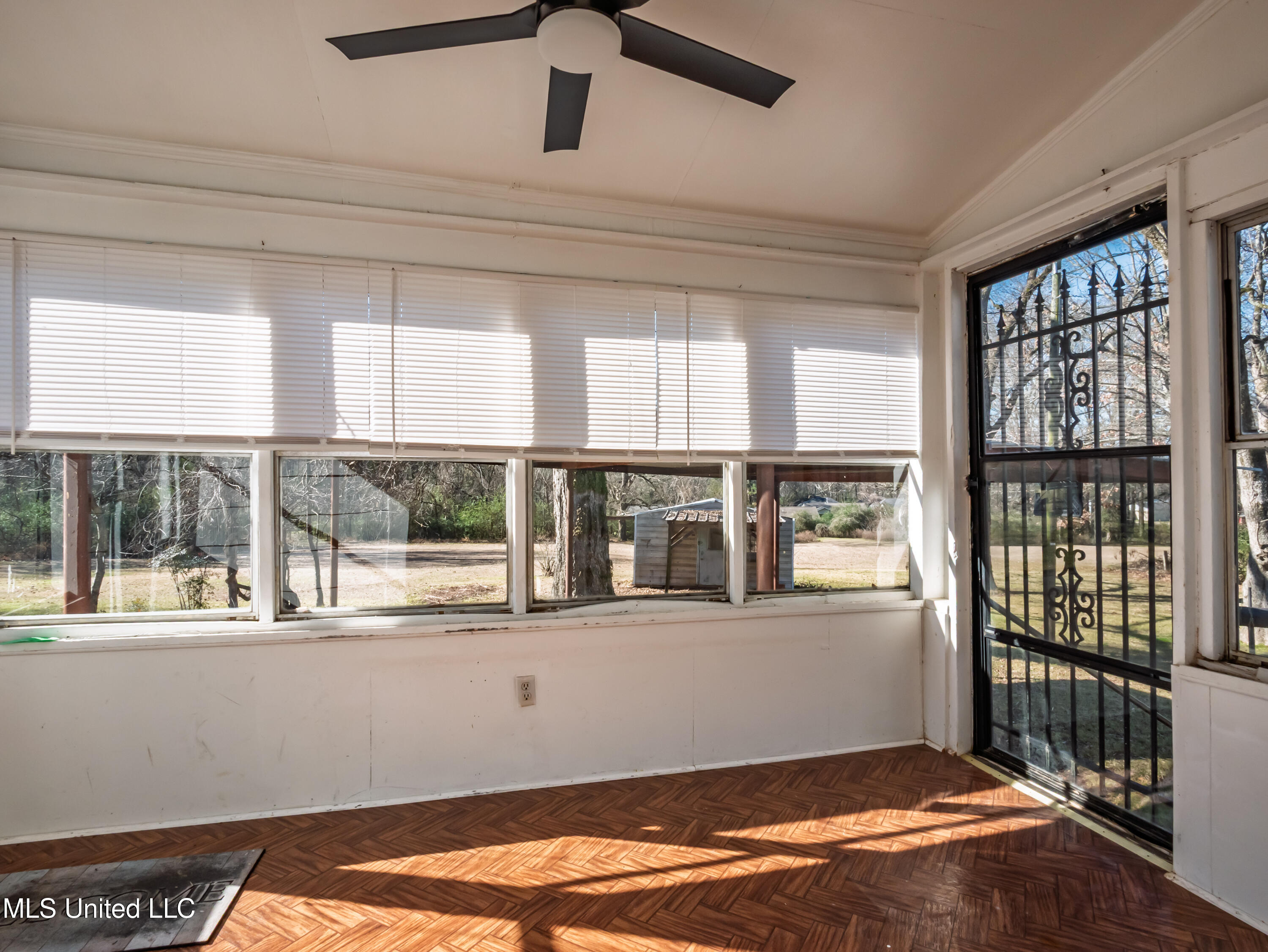 210 Eureka Street Property Photo 55