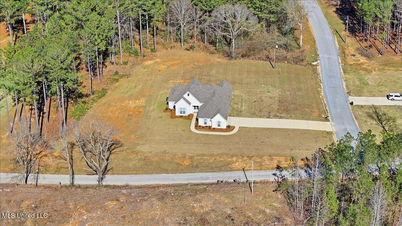 119 Ashwood Lane Property Photo 38