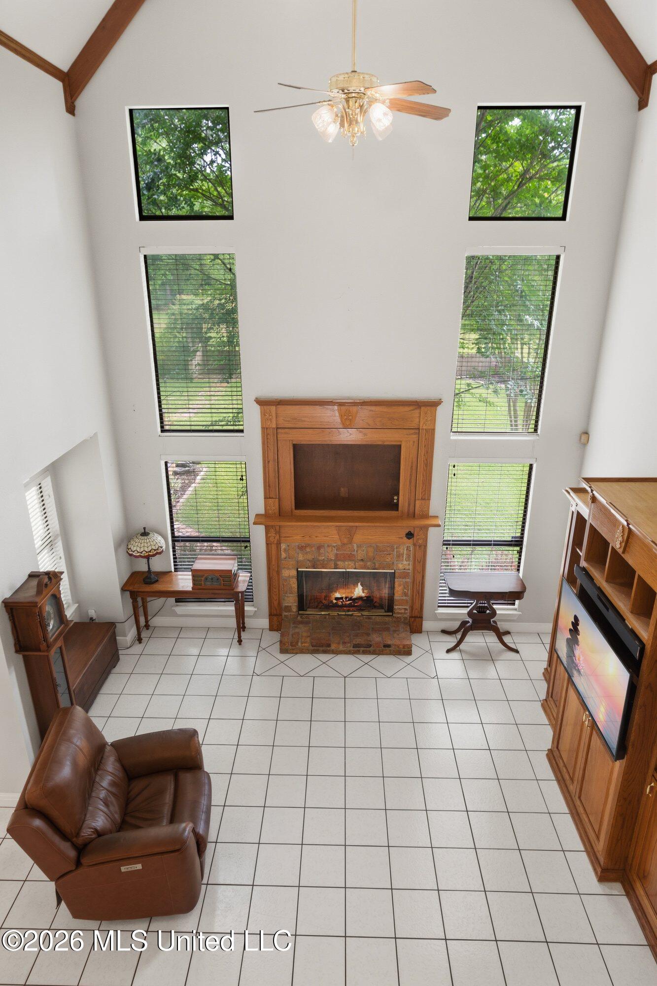 18029 Commission Road Property Photo 4