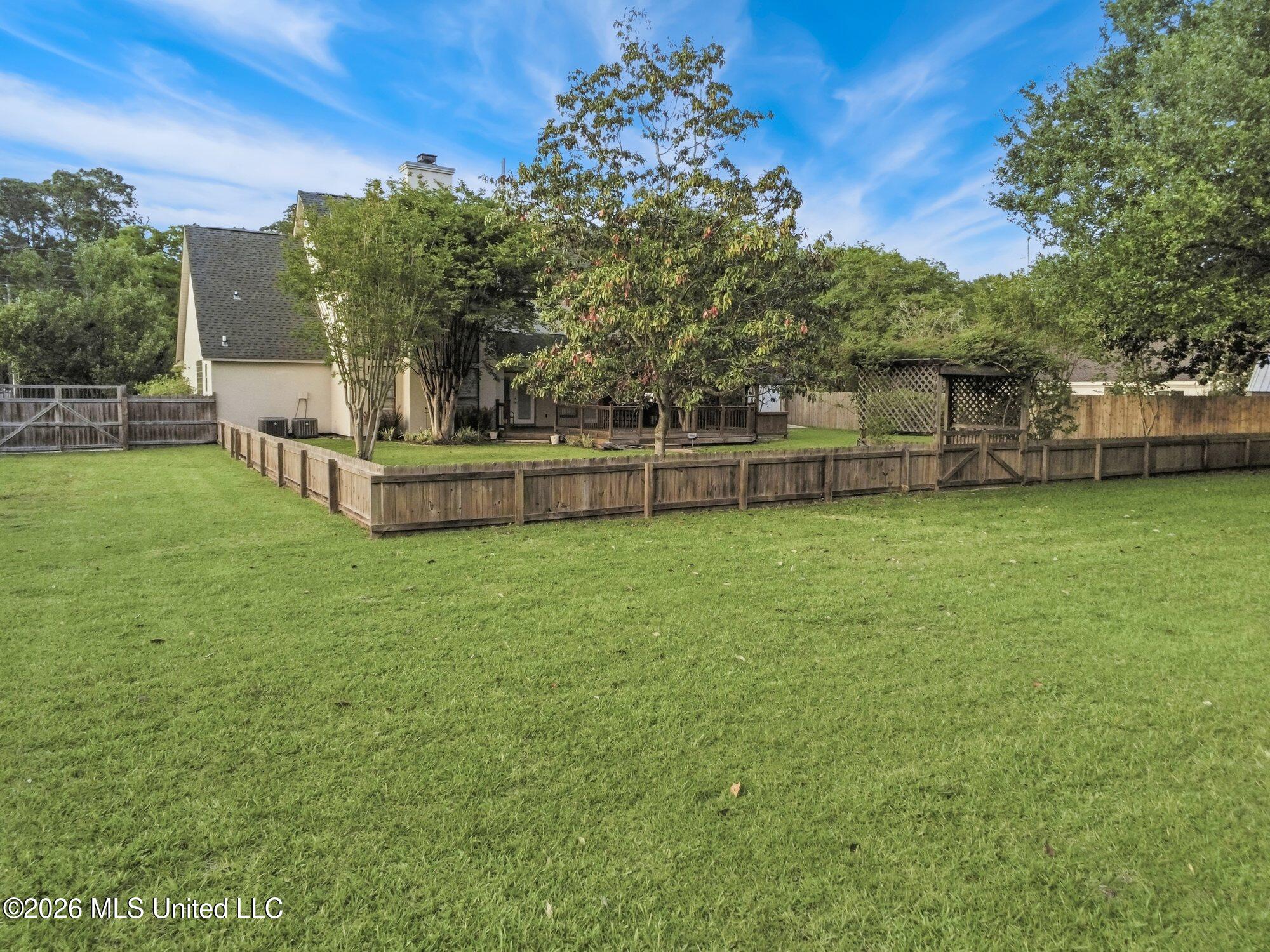 18029 Commission Road Property Photo 32