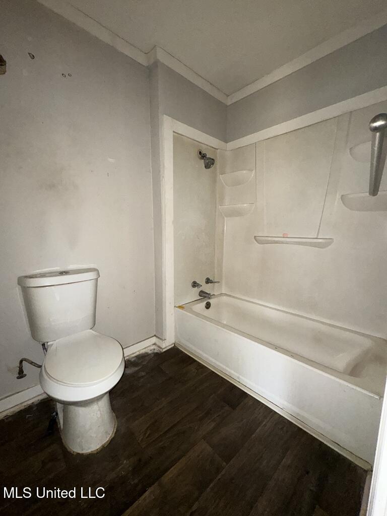 921 Westway Street Property Photo 11