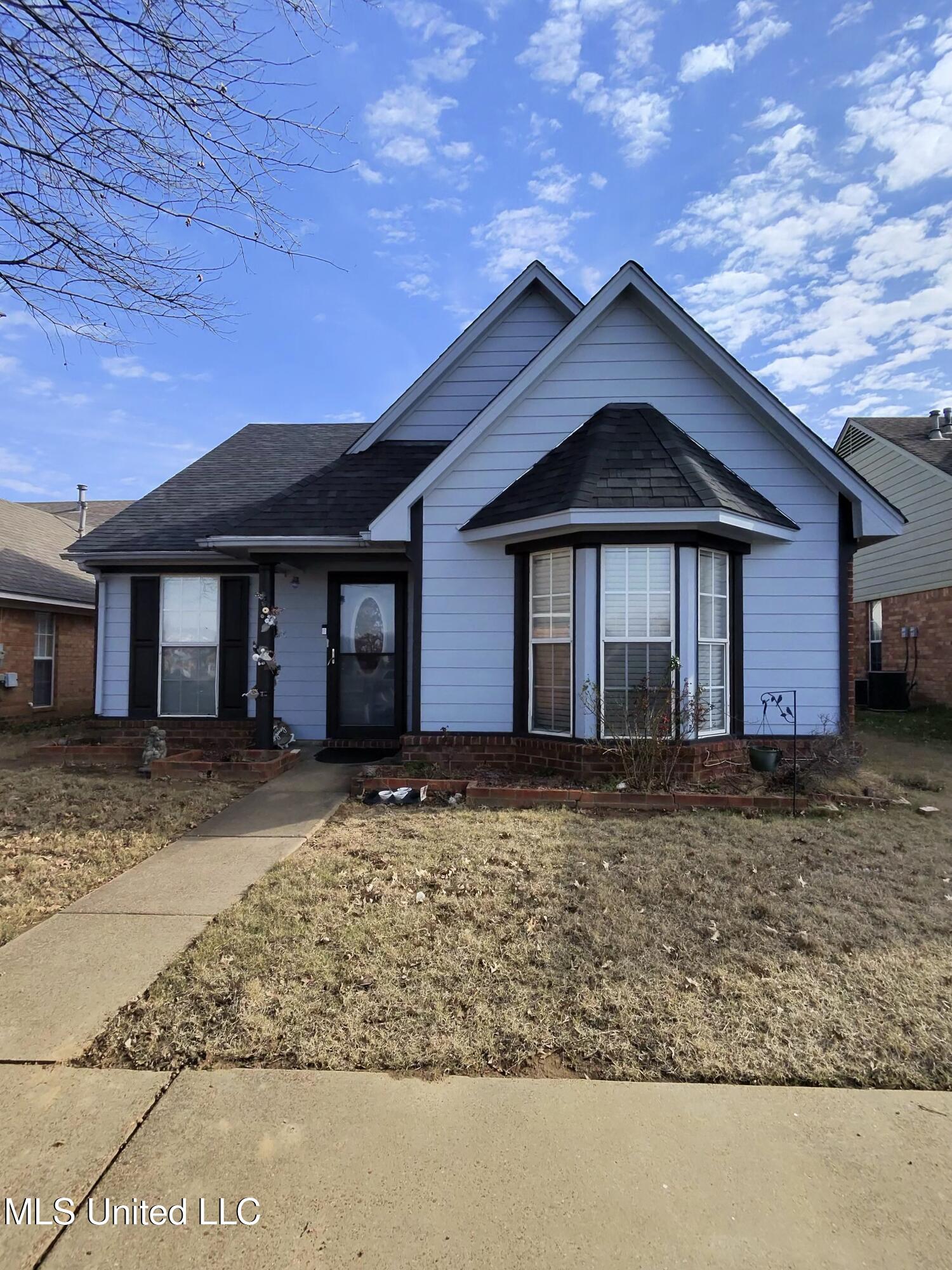 5434 Pollard Drive Property Photo 1