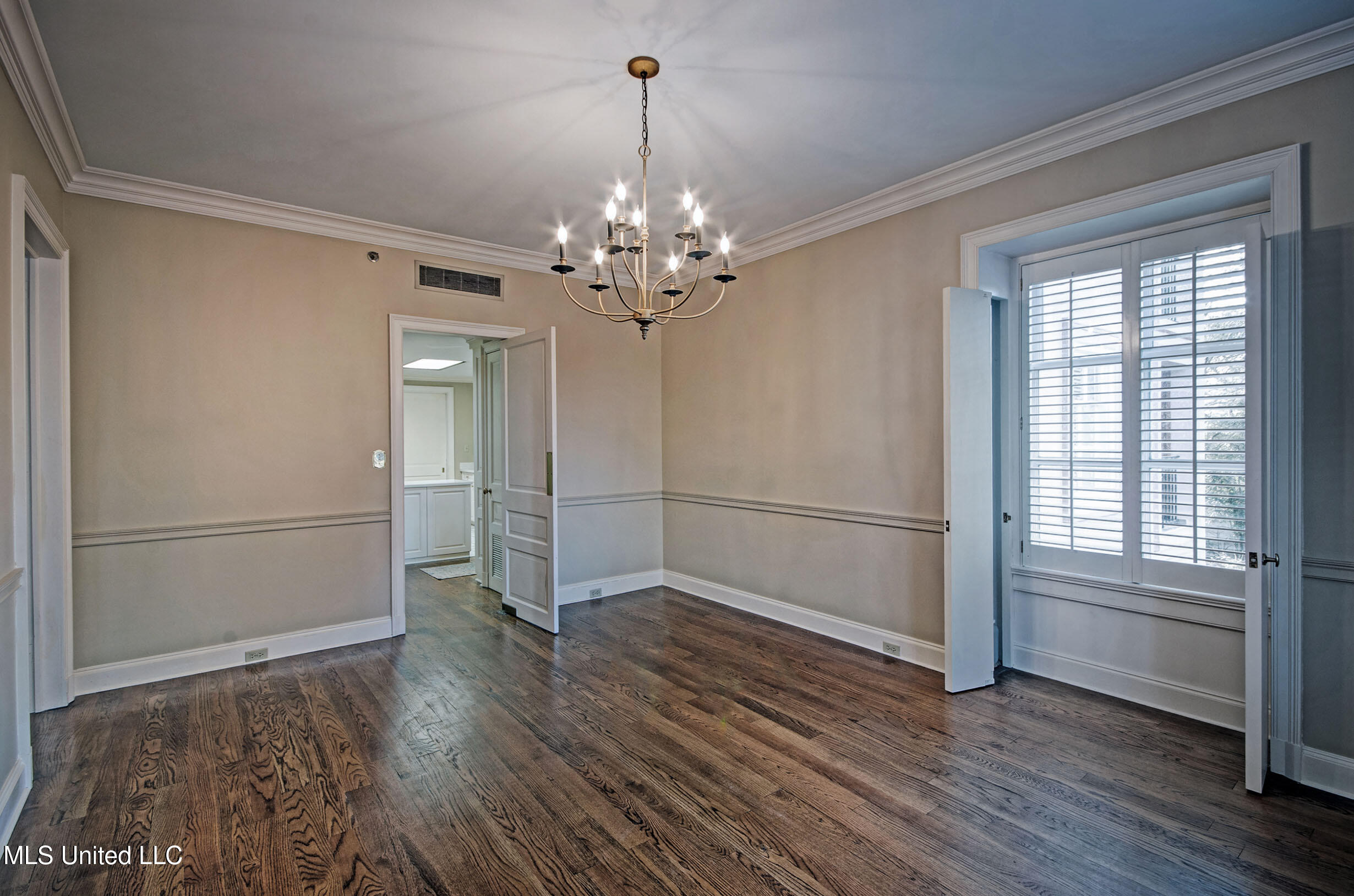 1200 Meadowbrook Road Property Photo 34