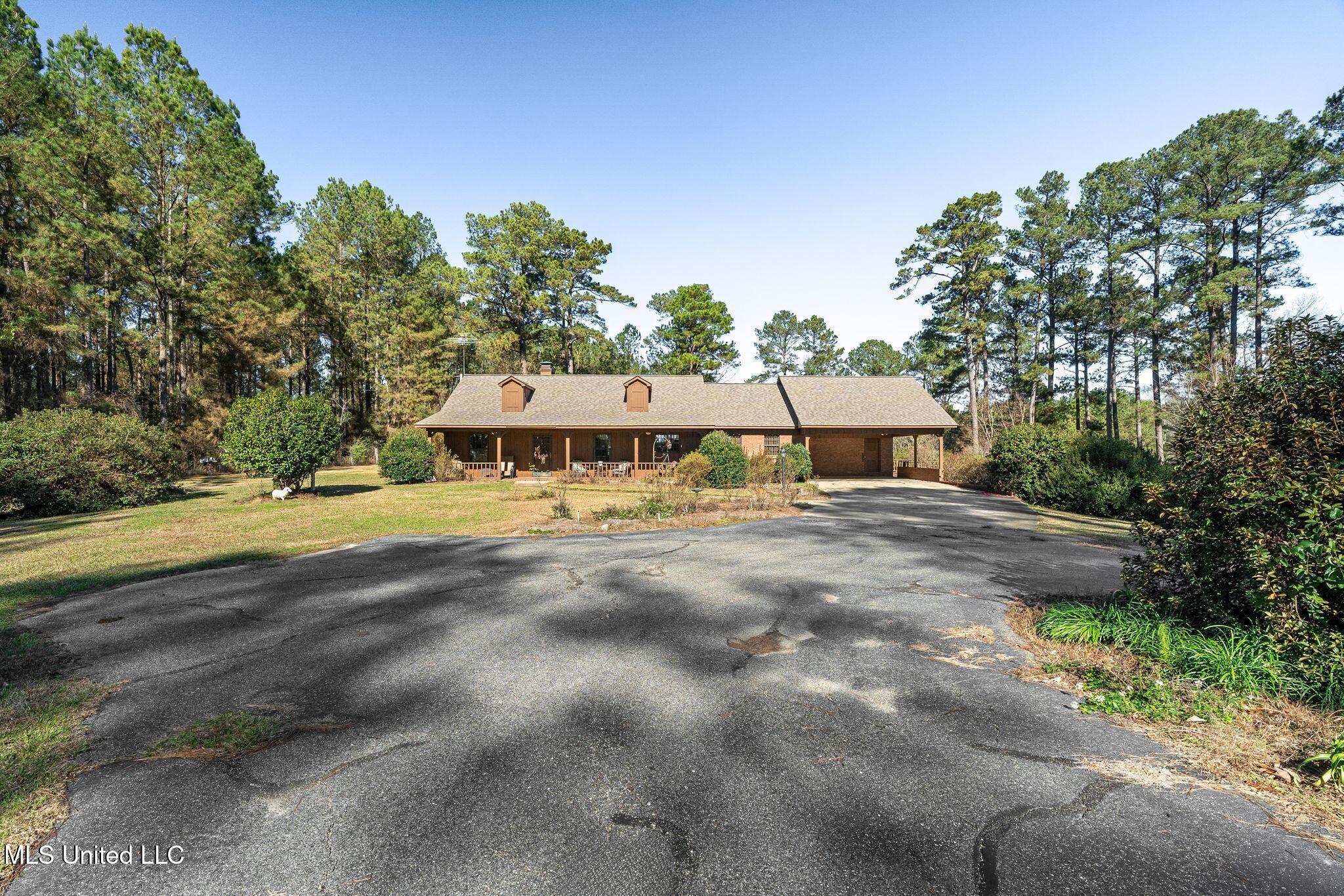 307 Salem School Road Property Photo 2