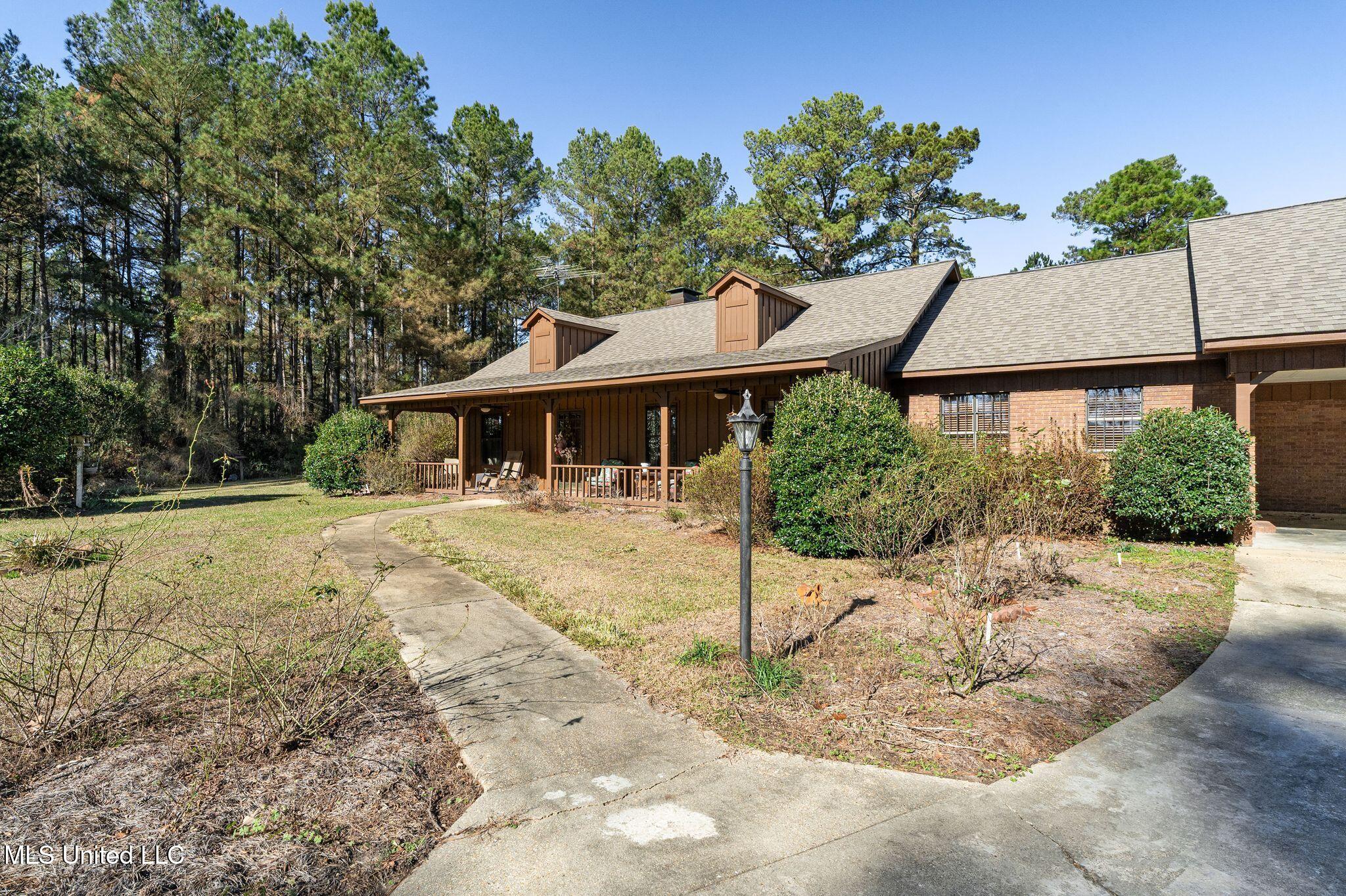 307 Salem School Road Property Photo 3