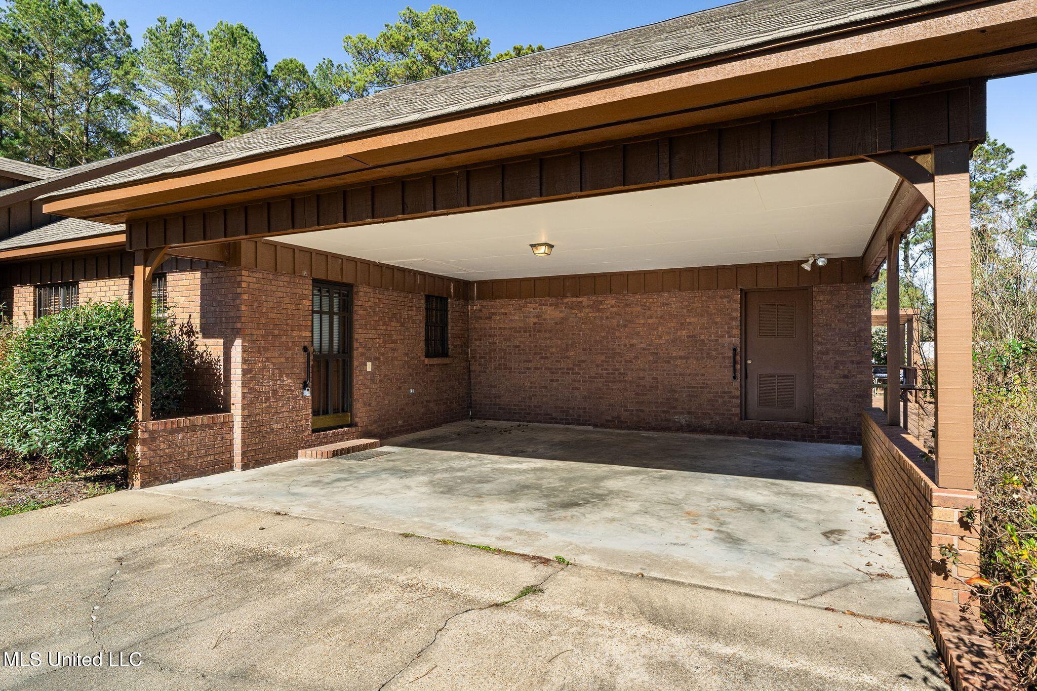 307 Salem School Road Property Photo 4