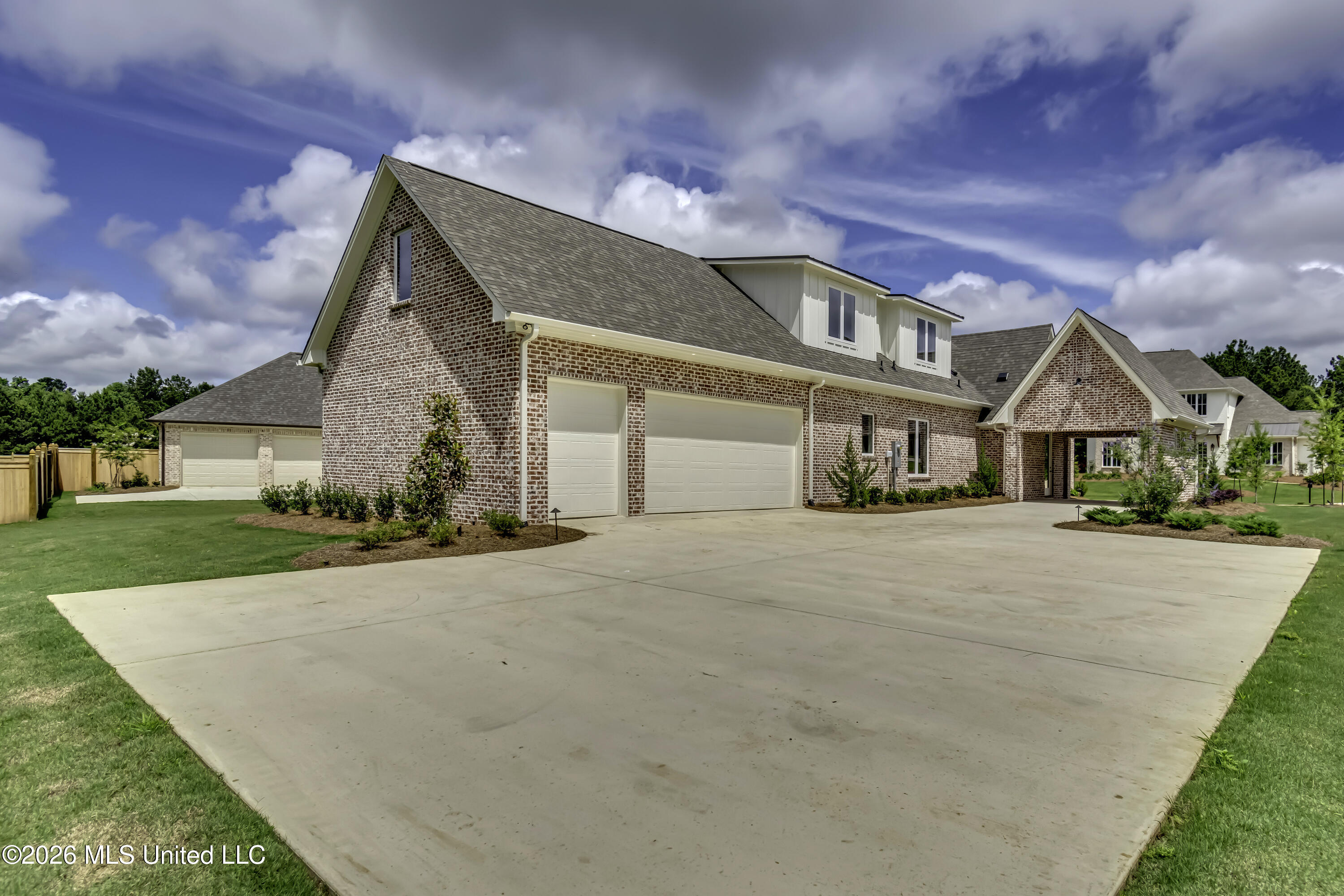 624 Big Valley Loop Property Photo 10