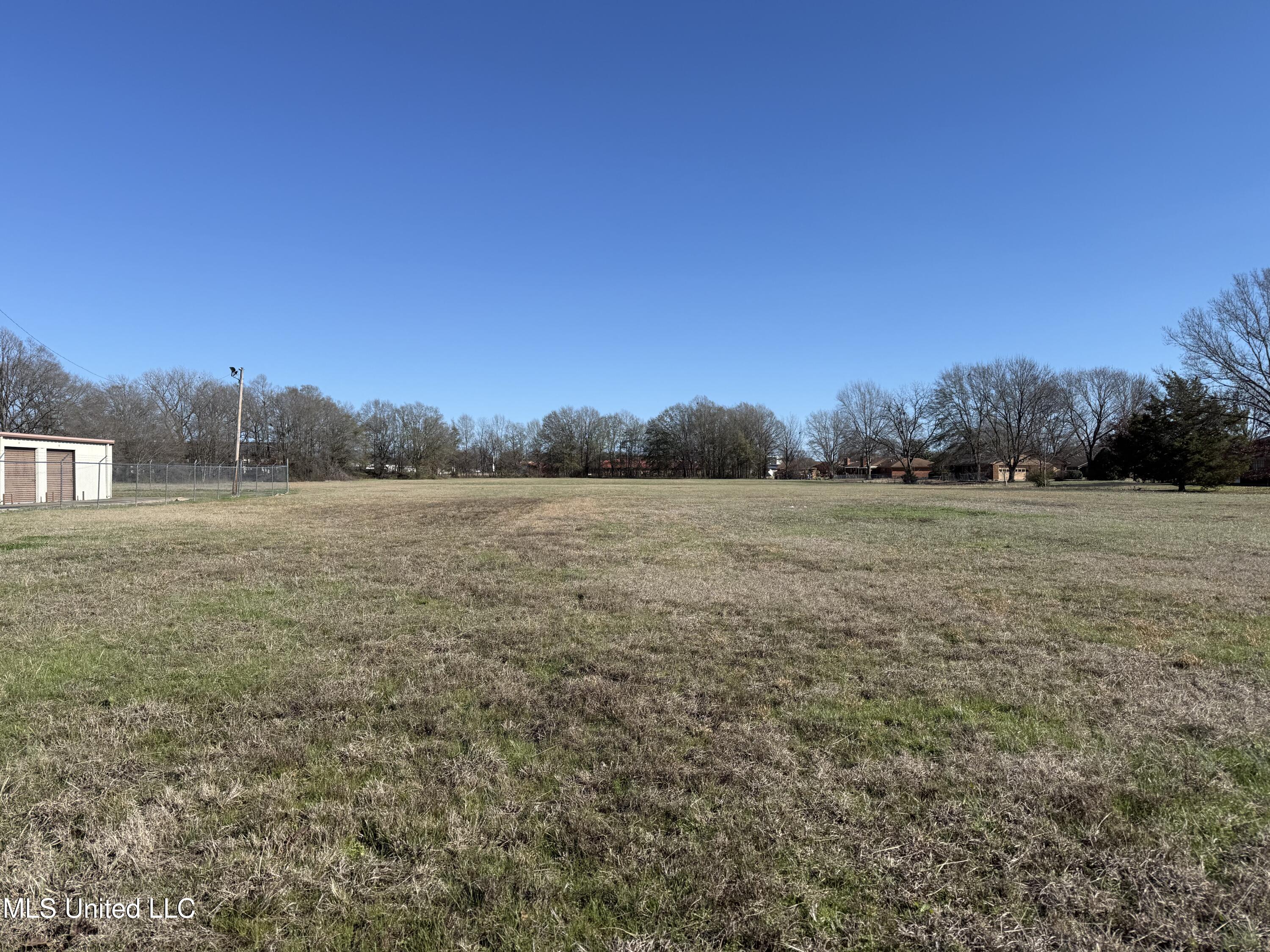 Buckeye Road Property Photo 1