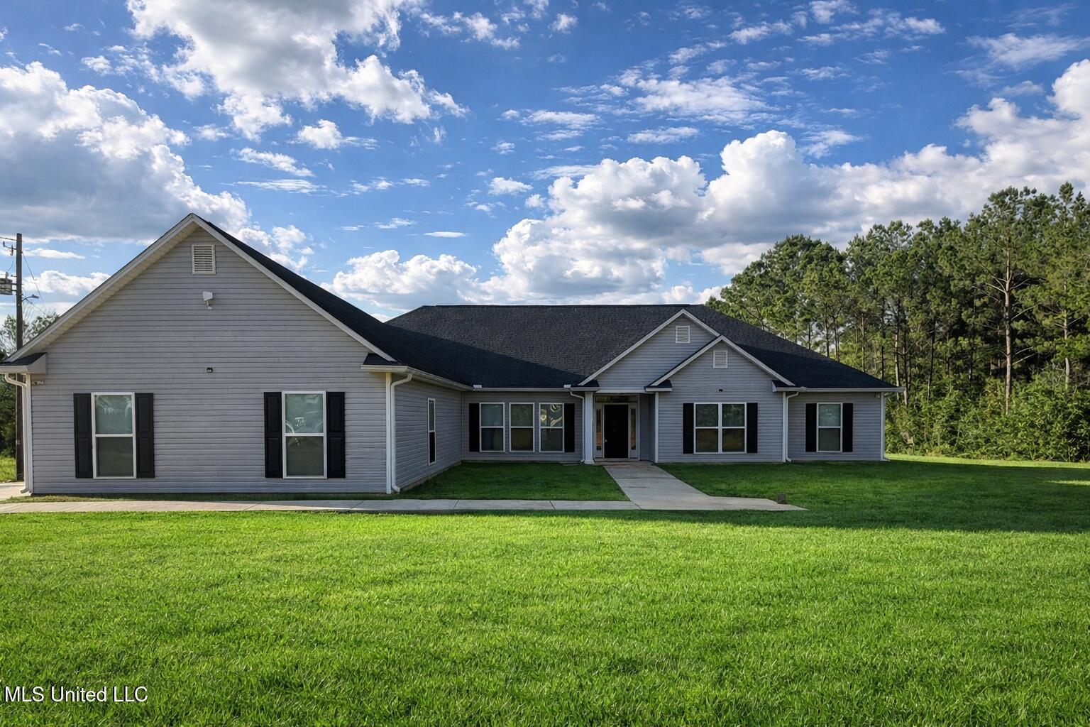 174 Hardy Williams Road Property Photo 1