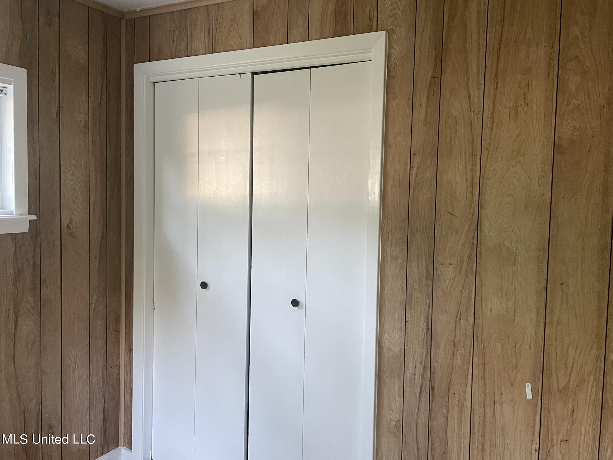 1235 Jacks Avenue Property Photo 10