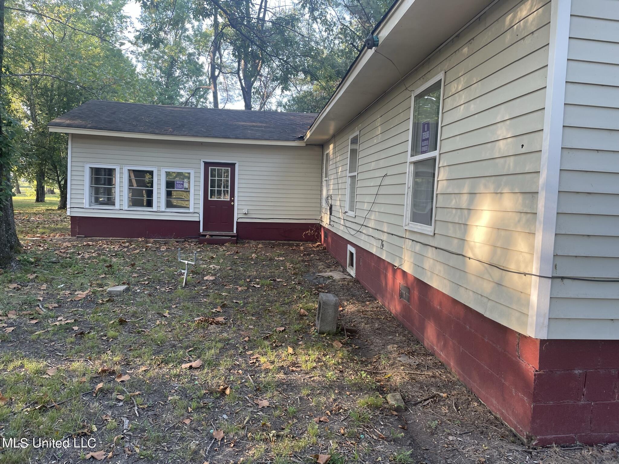 1235 Jacks Avenue Property Photo 15