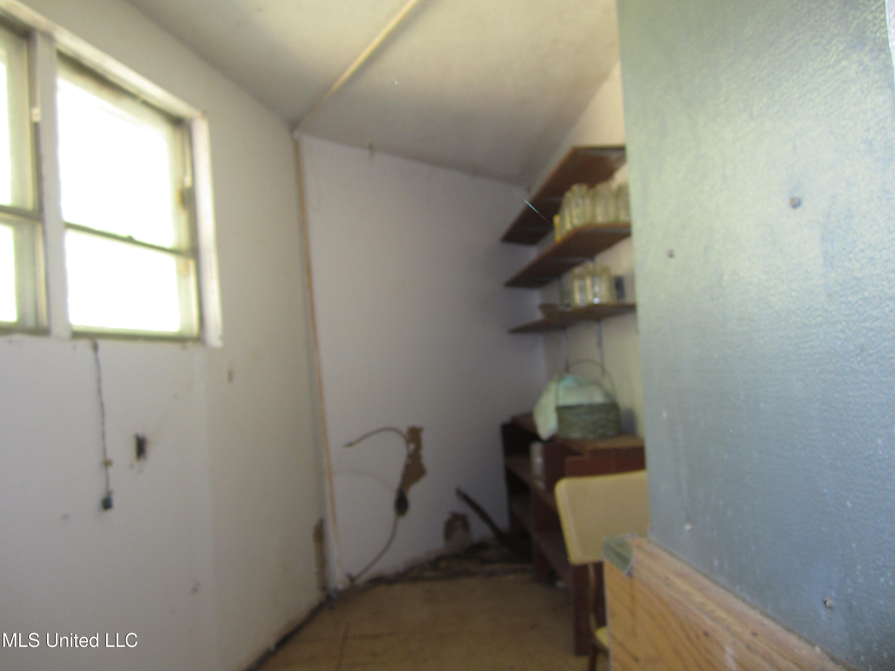 1934 Blue Ridge Road Property Photo 8