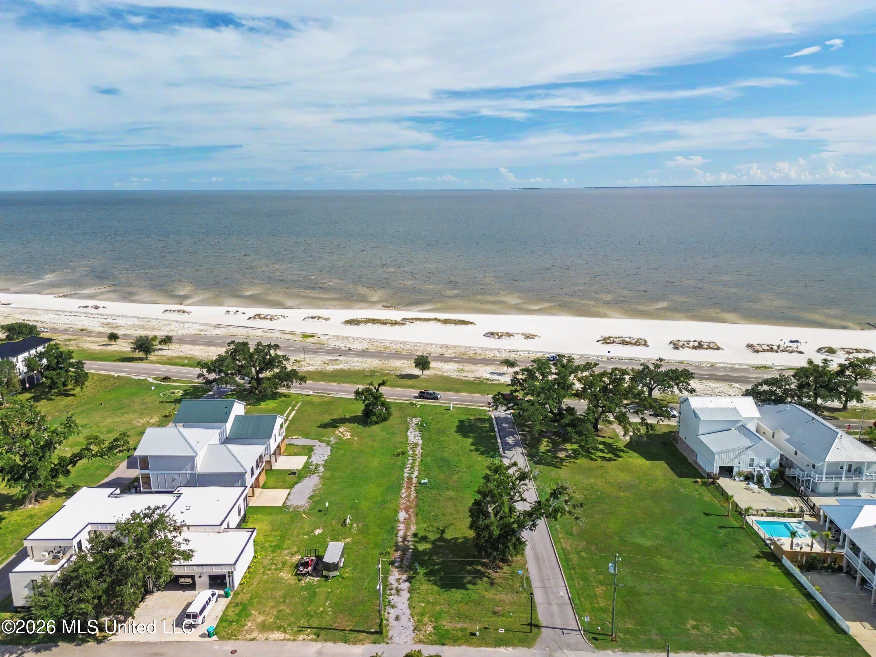 4808 W Beach Boulevard Property Photo 7