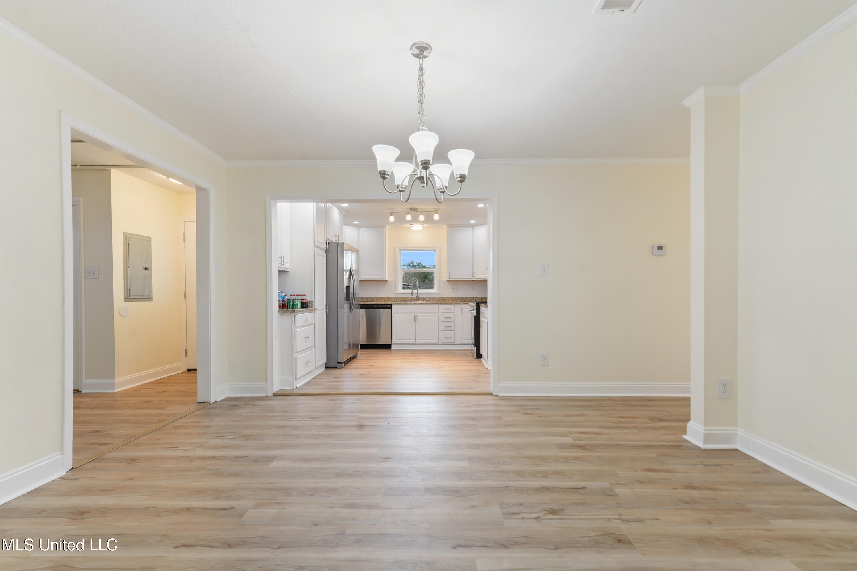 122 Carroll Avenue Property Photo 13