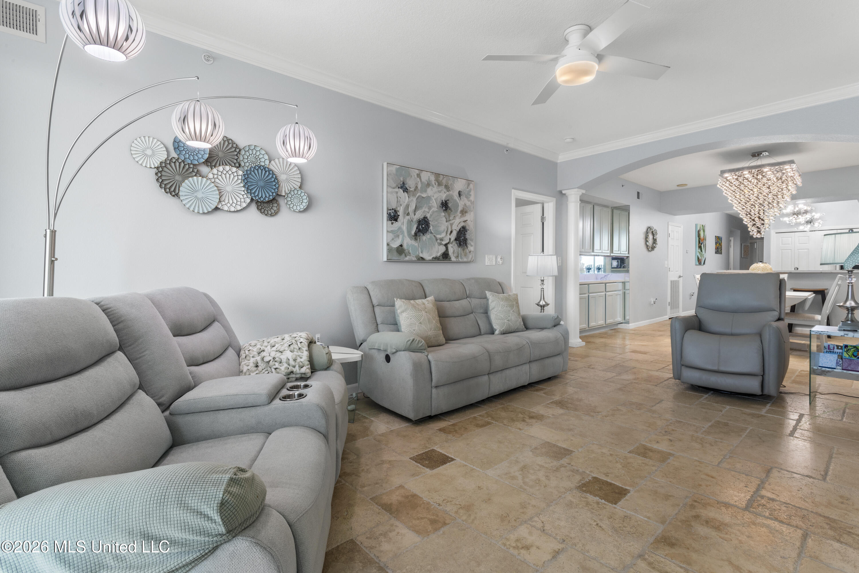 2228 Beach Drive Property Photo 5