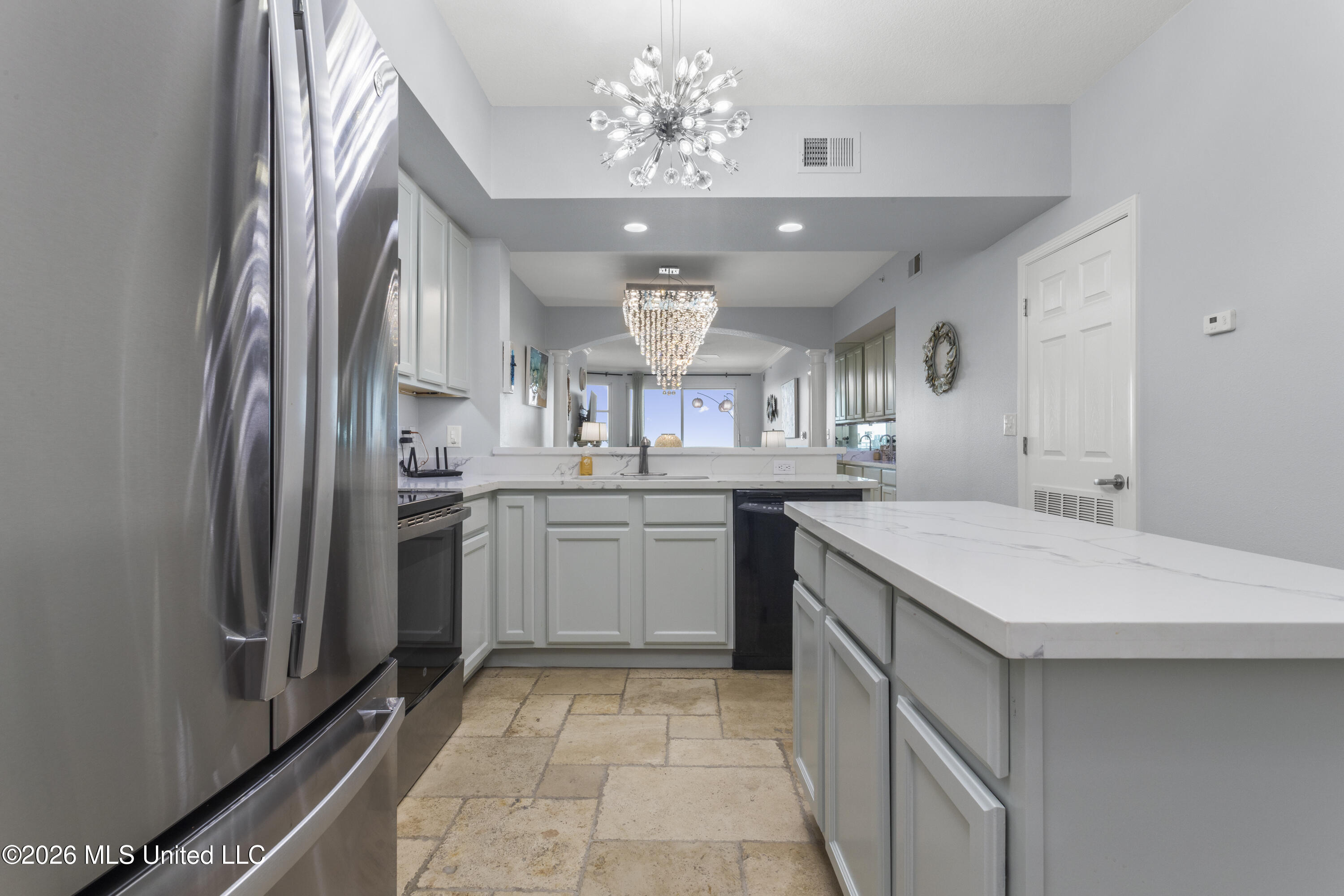 2228 Beach Drive Property Photo 9