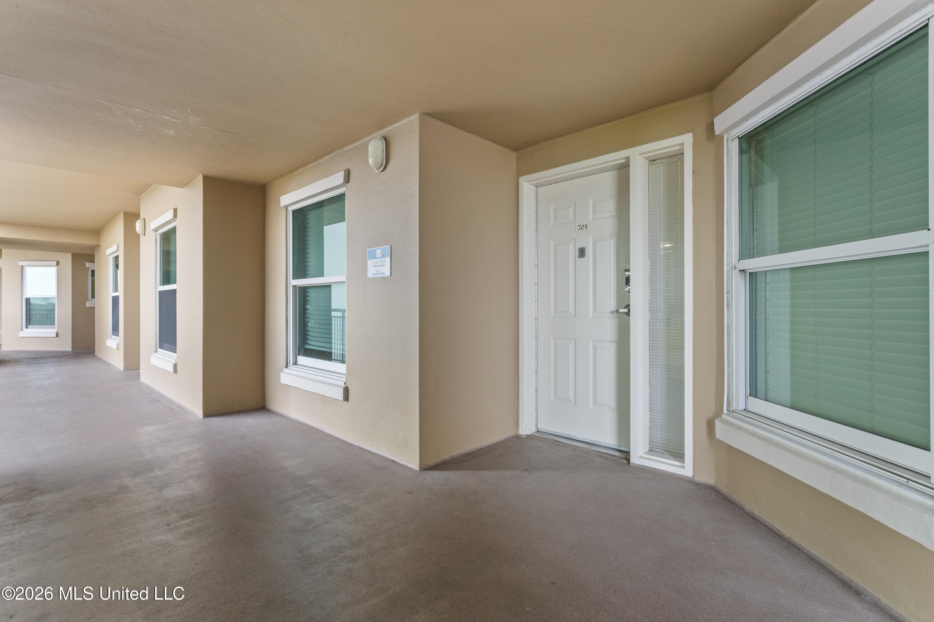 2228 Beach Drive Property Photo 31
