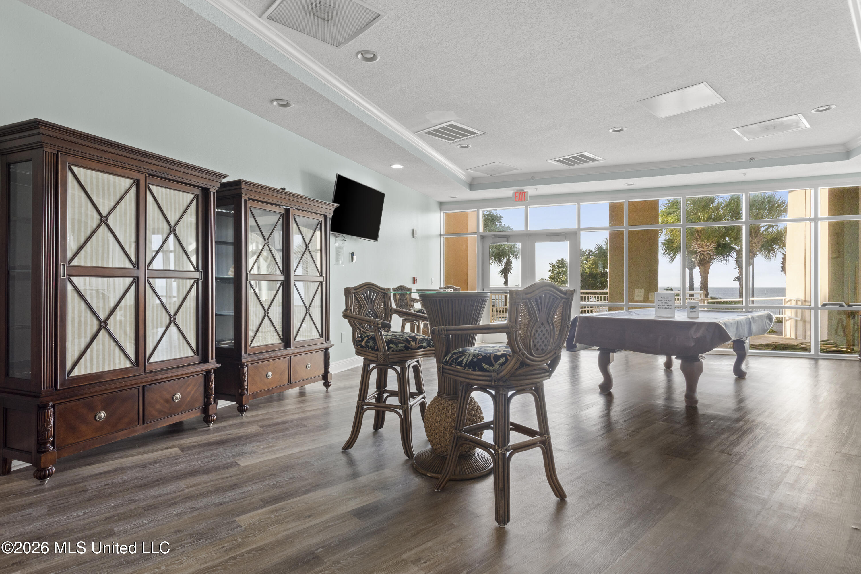 2228 Beach Drive Property Photo 44