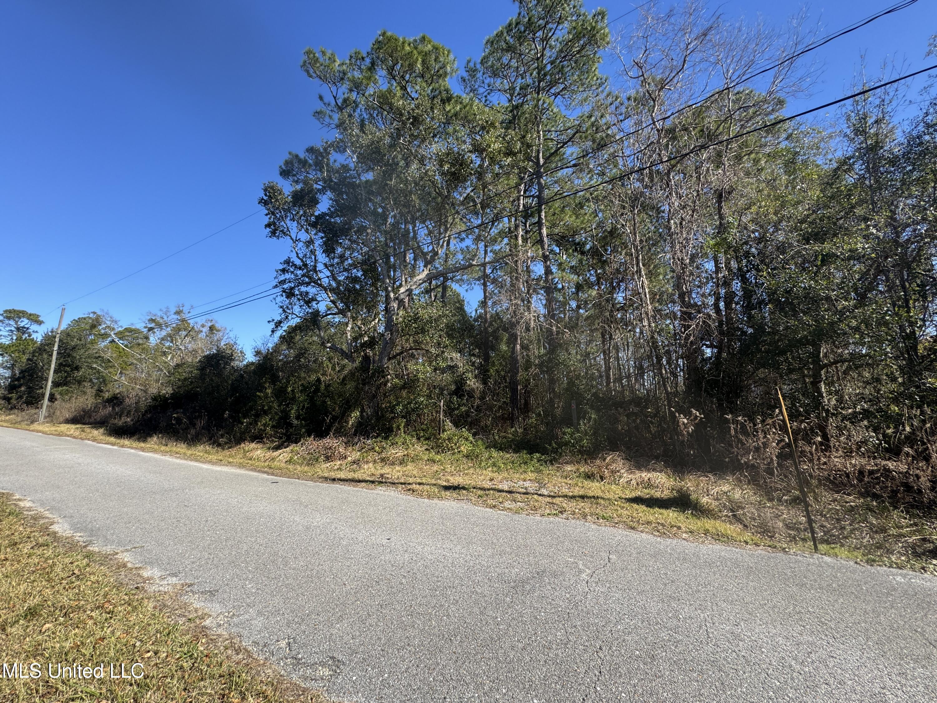 6216 Saint Martin Road Property Photo 4