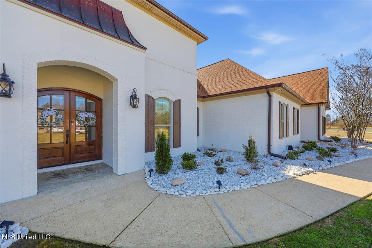 111 Pecan Ridge Property Photo 7