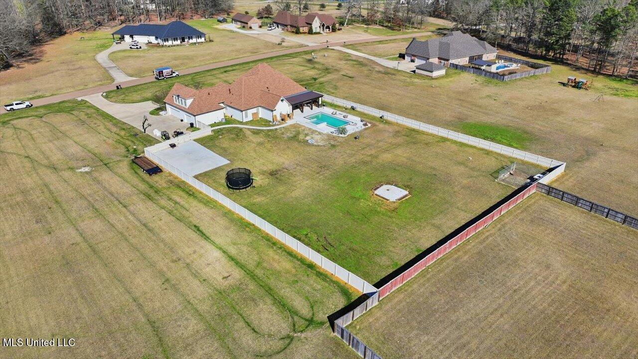 111 Pecan Ridge Property Photo 92