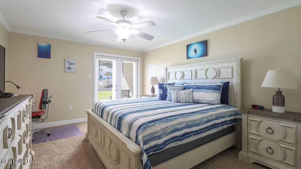 2046 Beach Boulevard Property Photo 13