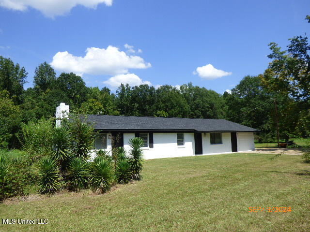 1049 Johnson Lane Property Photo 3