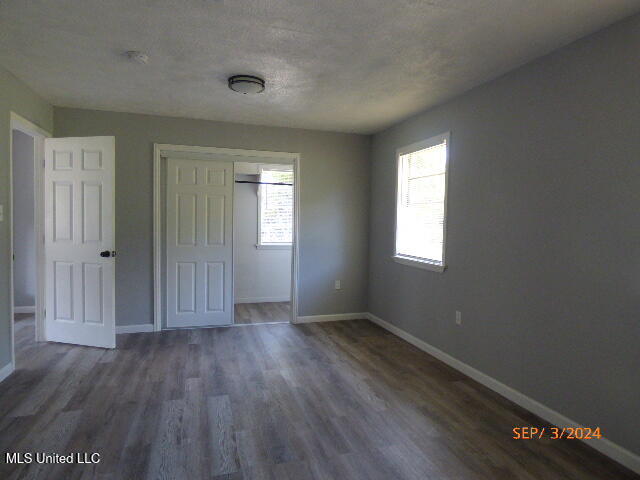 1049 Johnson Lane Property Photo 11
